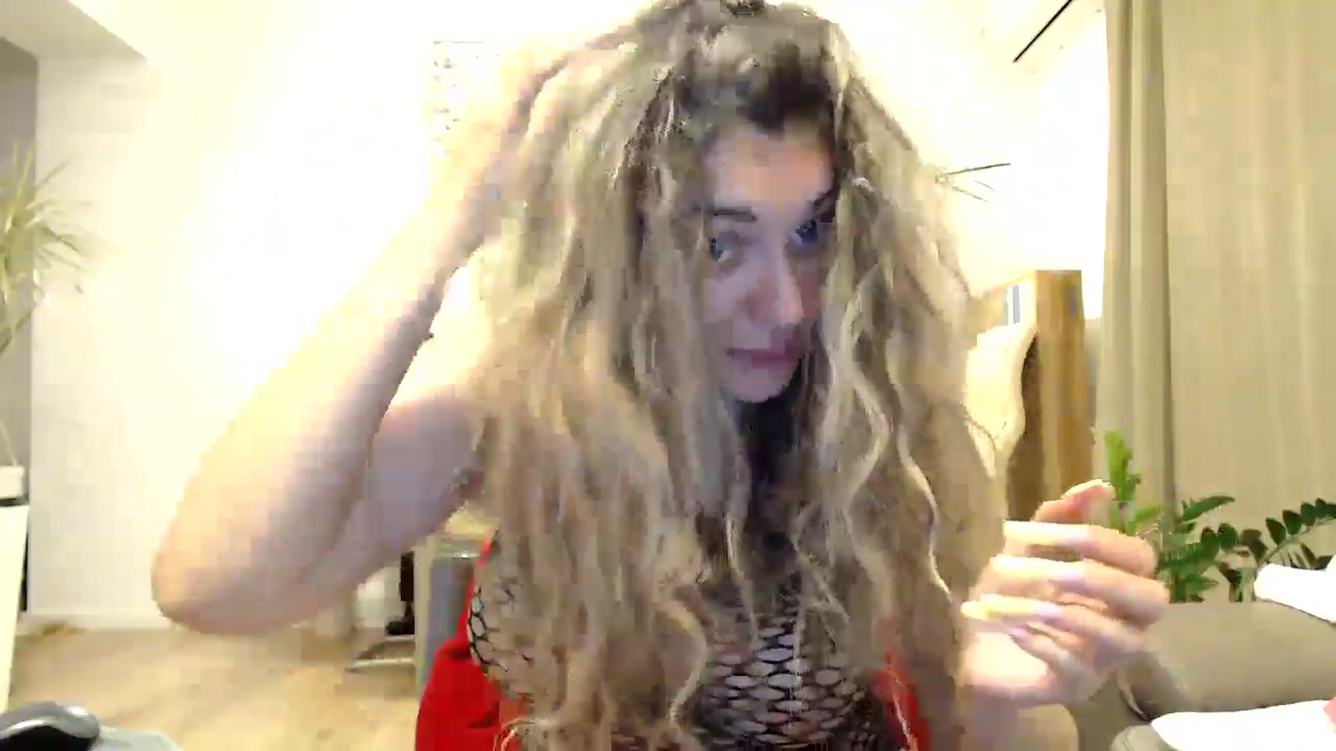 Gallery image thumbnail from MissDivinna's myfreecams stream on, 07/25/2024, 22:57 image 16 of 20