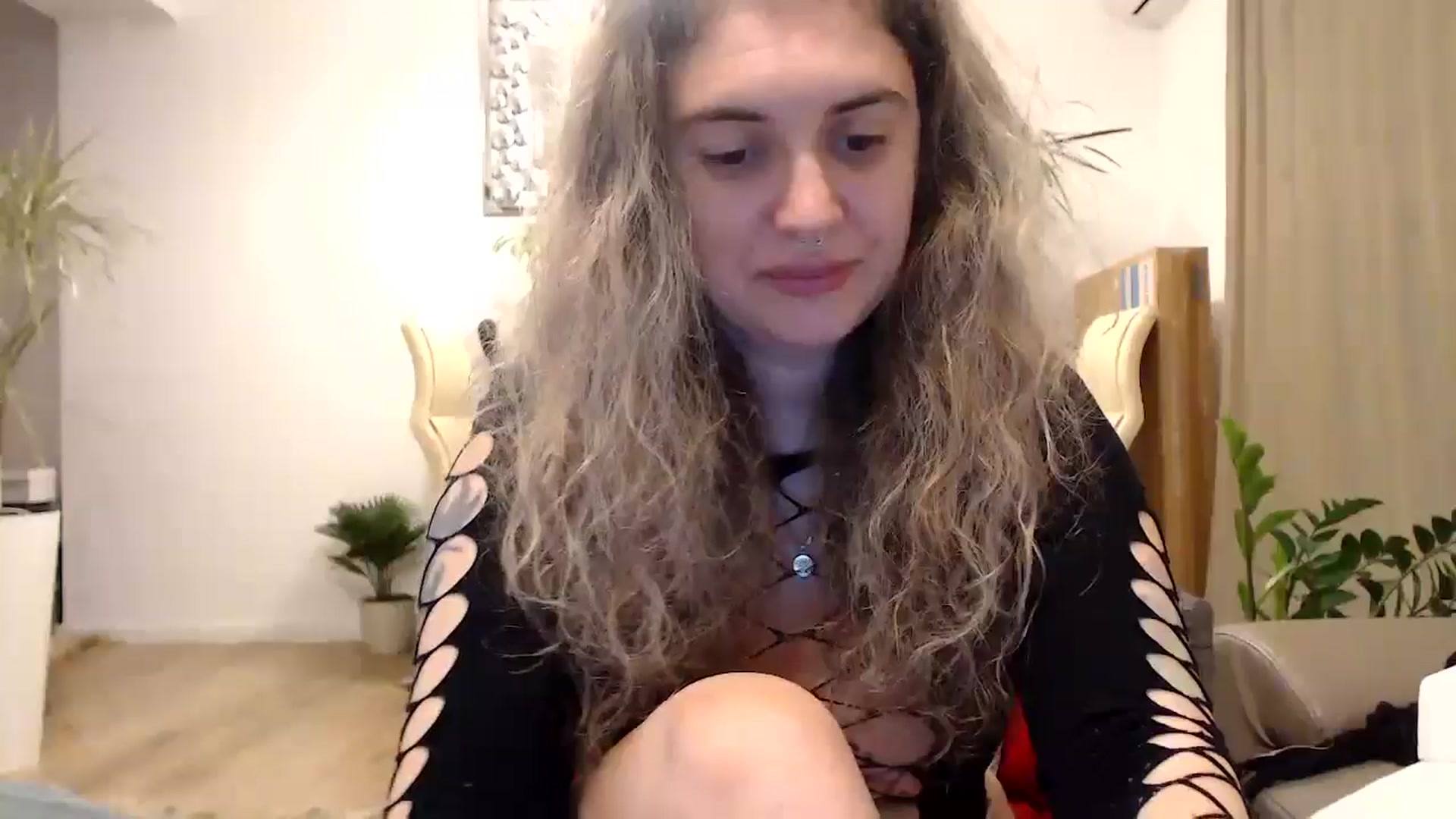 Gallery image thumbnail from MissDivinna's myfreecams stream on, 07/28/2024, 22:28 image 14 of 20