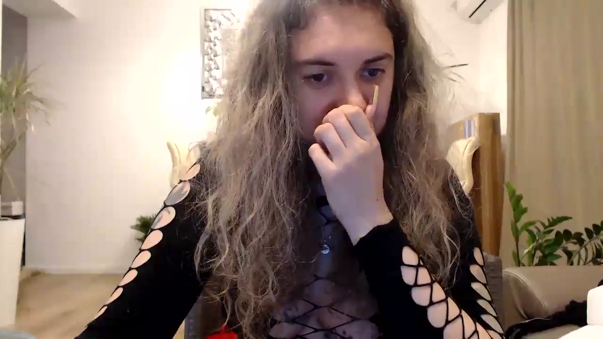 Gallery image thumbnail from MissDivinna's myfreecams stream on, 07/28/2024, 22:28 image 15 of 20