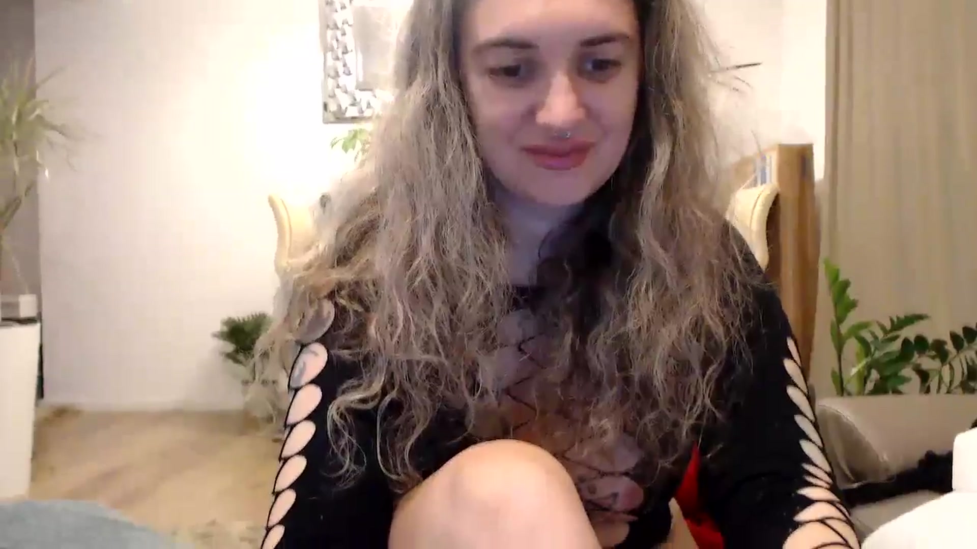 Gallery image thumbnail from MissDivinna's myfreecams stream on, 07/28/2024, 22:28 image 9 of 20