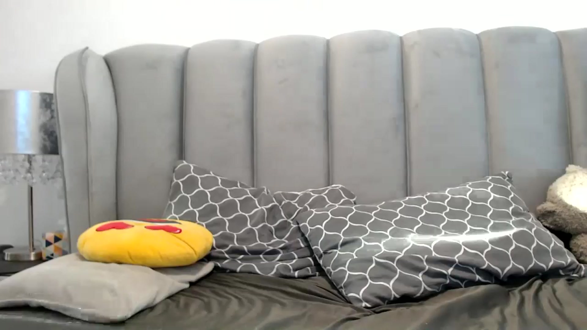 Gallery image thumbnail from MissDivinna's myfreecams stream on, 08/03/2024, 03:59 image 19 of 20
