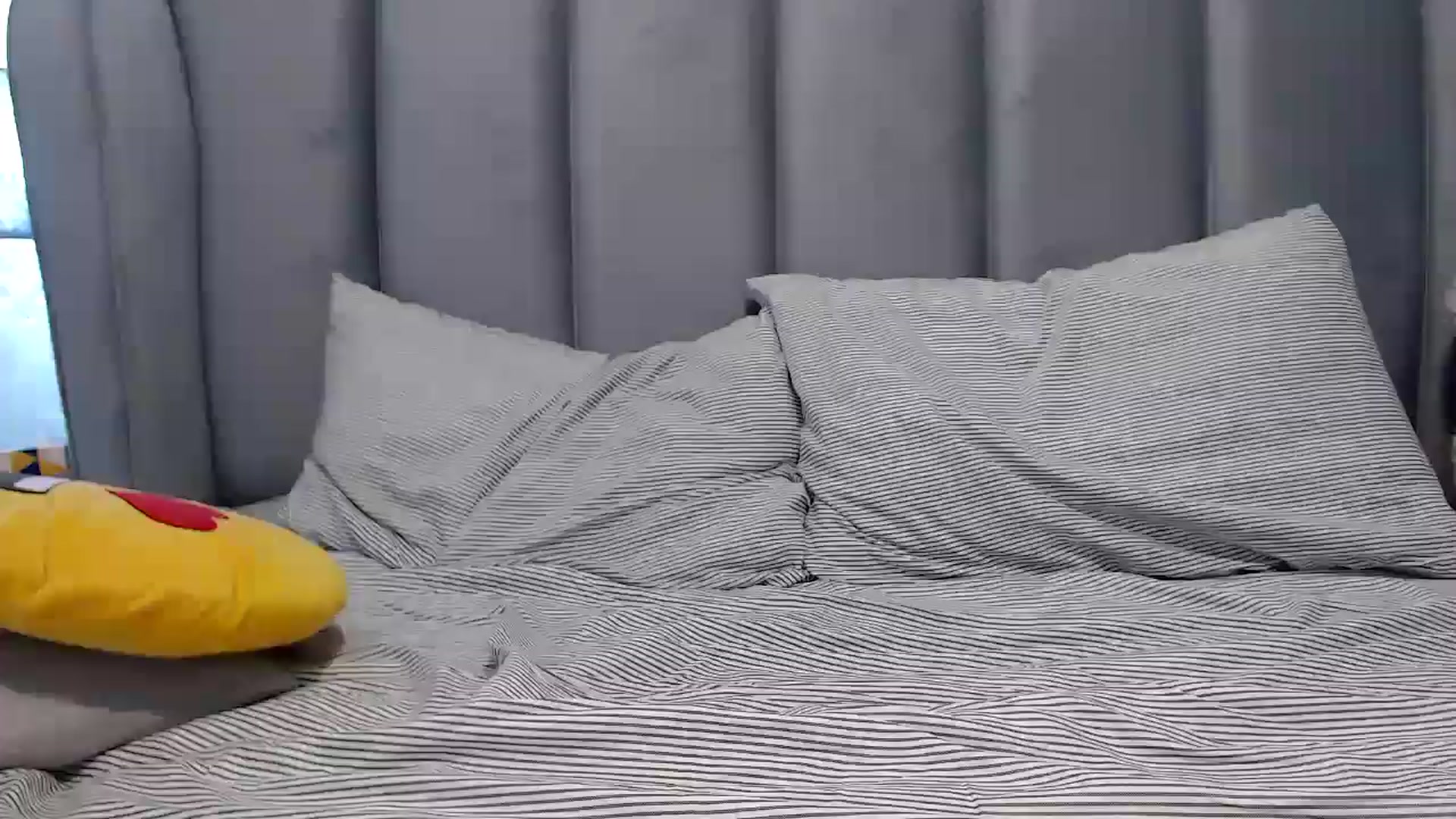 Gallery image thumbnail from MissDivinna's myfreecams stream on, 08/04/2024, 24:50 image 12 of 20