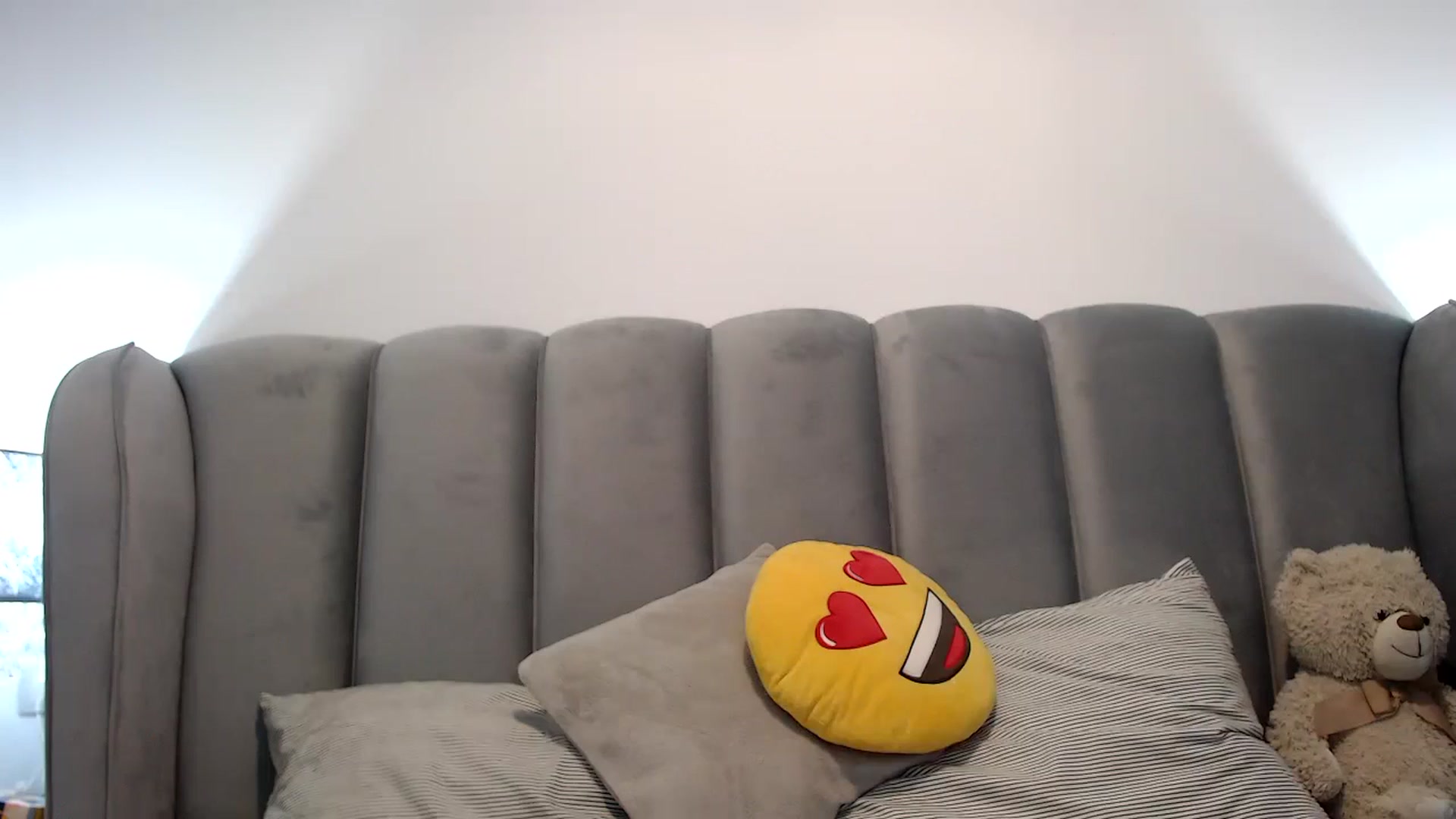 Gallery image thumbnail from MissDivinna's myfreecams stream on, 08/05/2024, 24:38 image 5 of 20