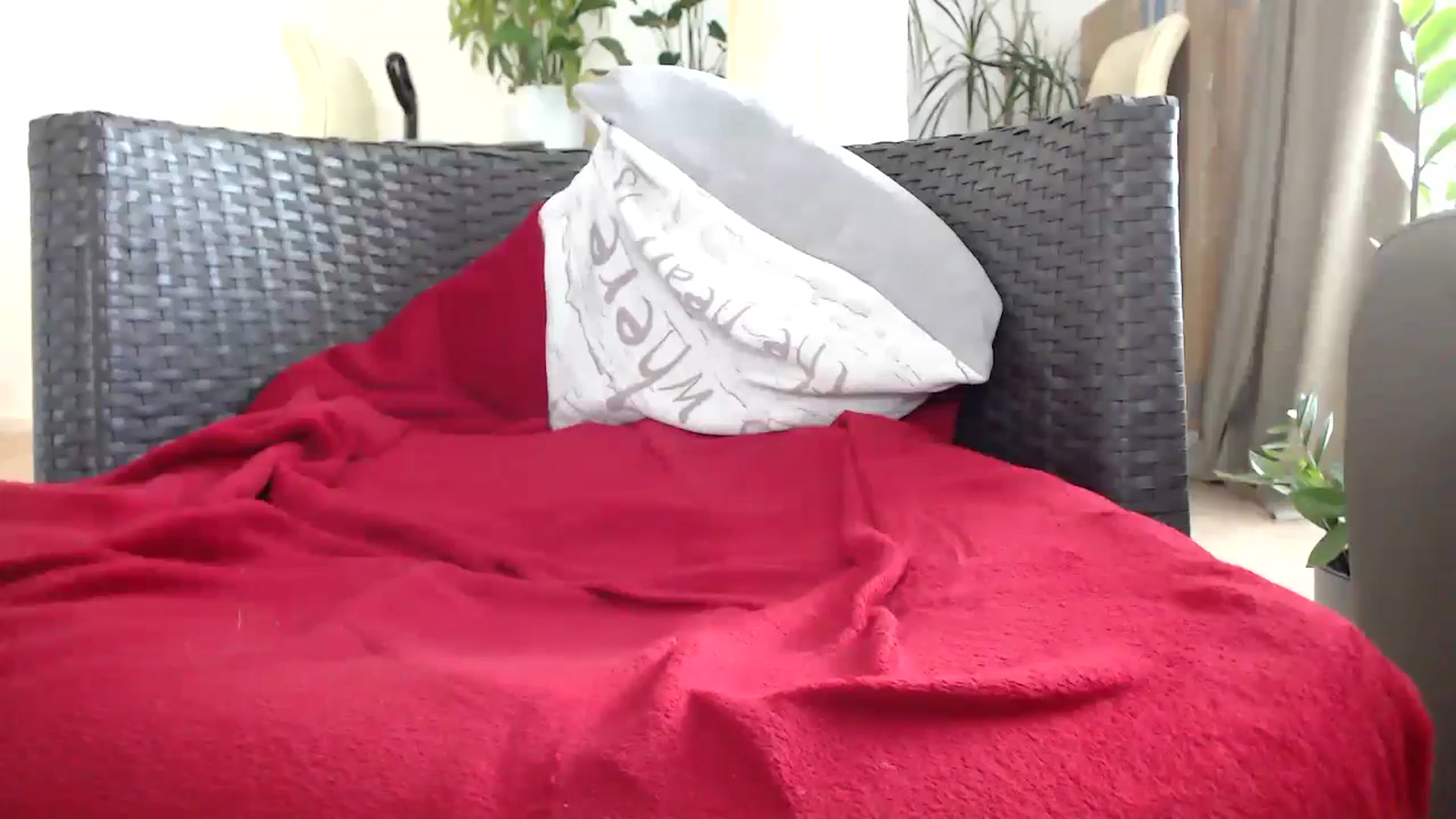 Gallery image thumbnail from MissDivinna's myfreecams stream on, 08/07/2024, 05:49 image 17 of 20