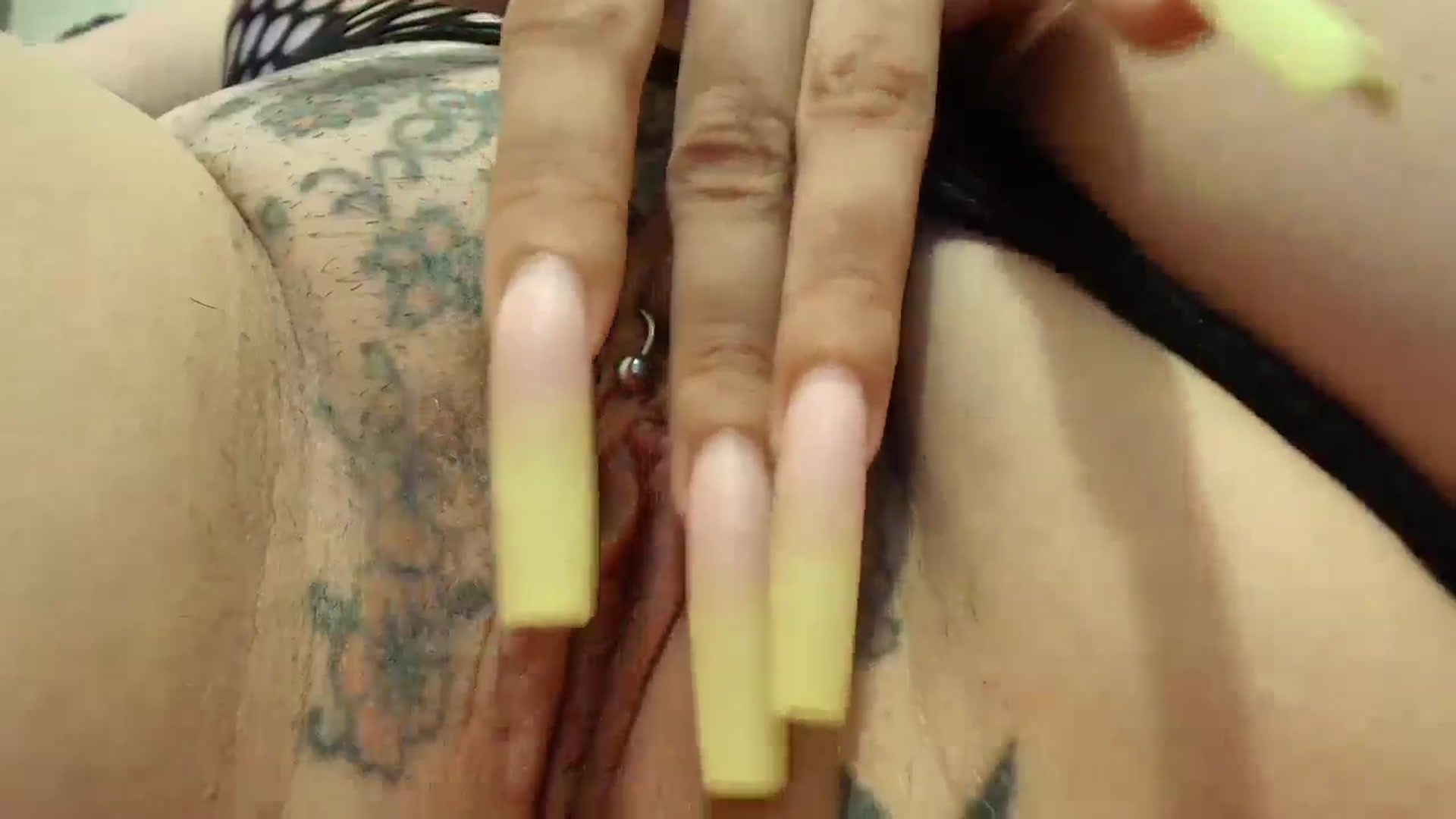 Gallery image thumbnail from MissDivinna's myfreecams stream on, 08/09/2024, 21:59 image 19 of 20