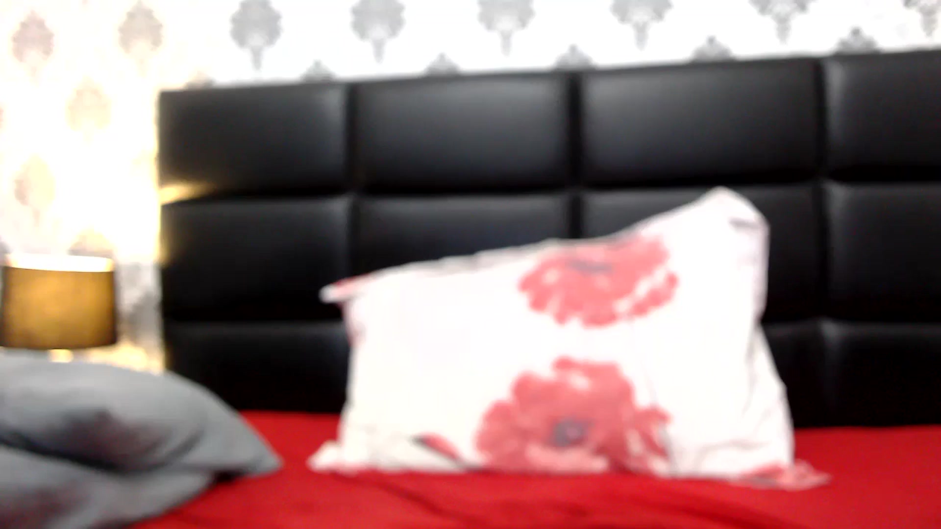 Gallery image thumbnail from MissDivinna's myfreecams stream on, 08/12/2024, 02:48 image 10 of 20