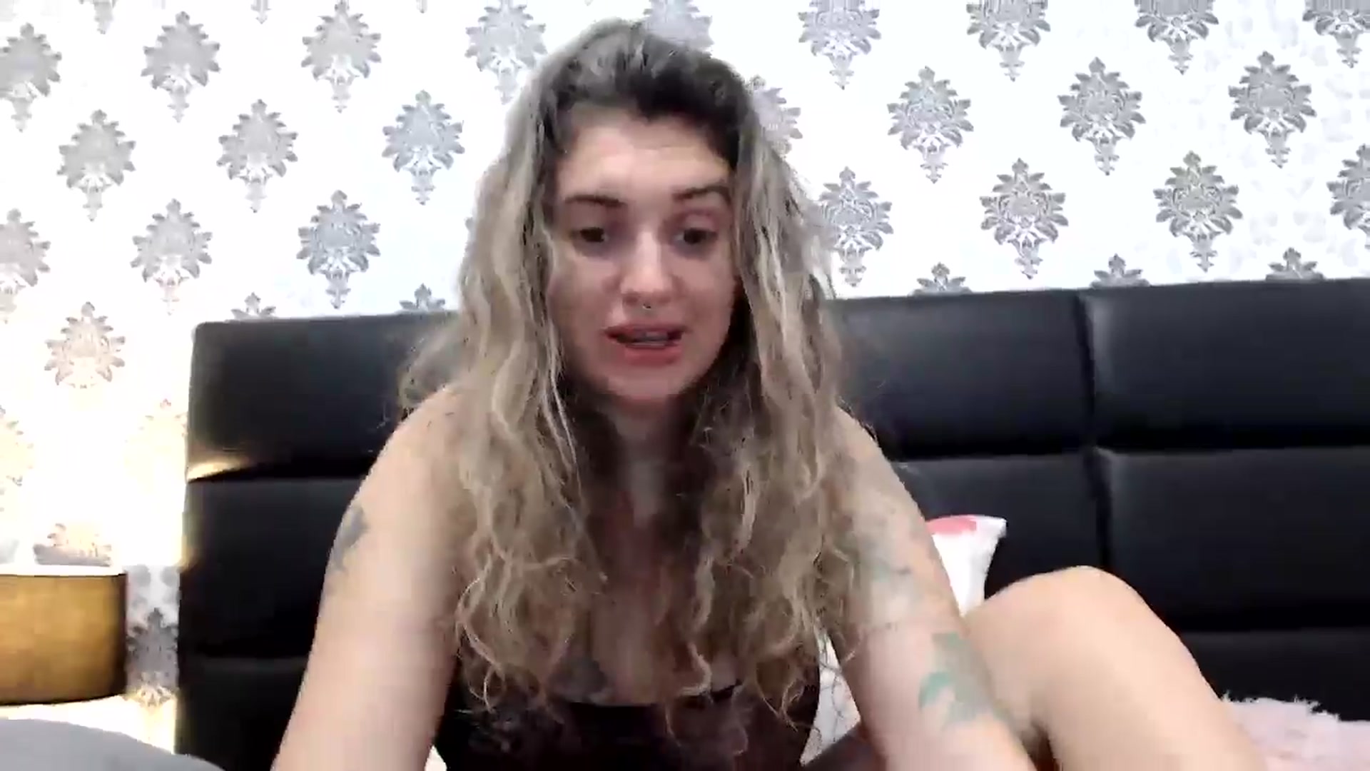 Gallery image thumbnail from MissDivinna's myfreecams stream on, 08/16/2024, 03:49 image 8 of 20