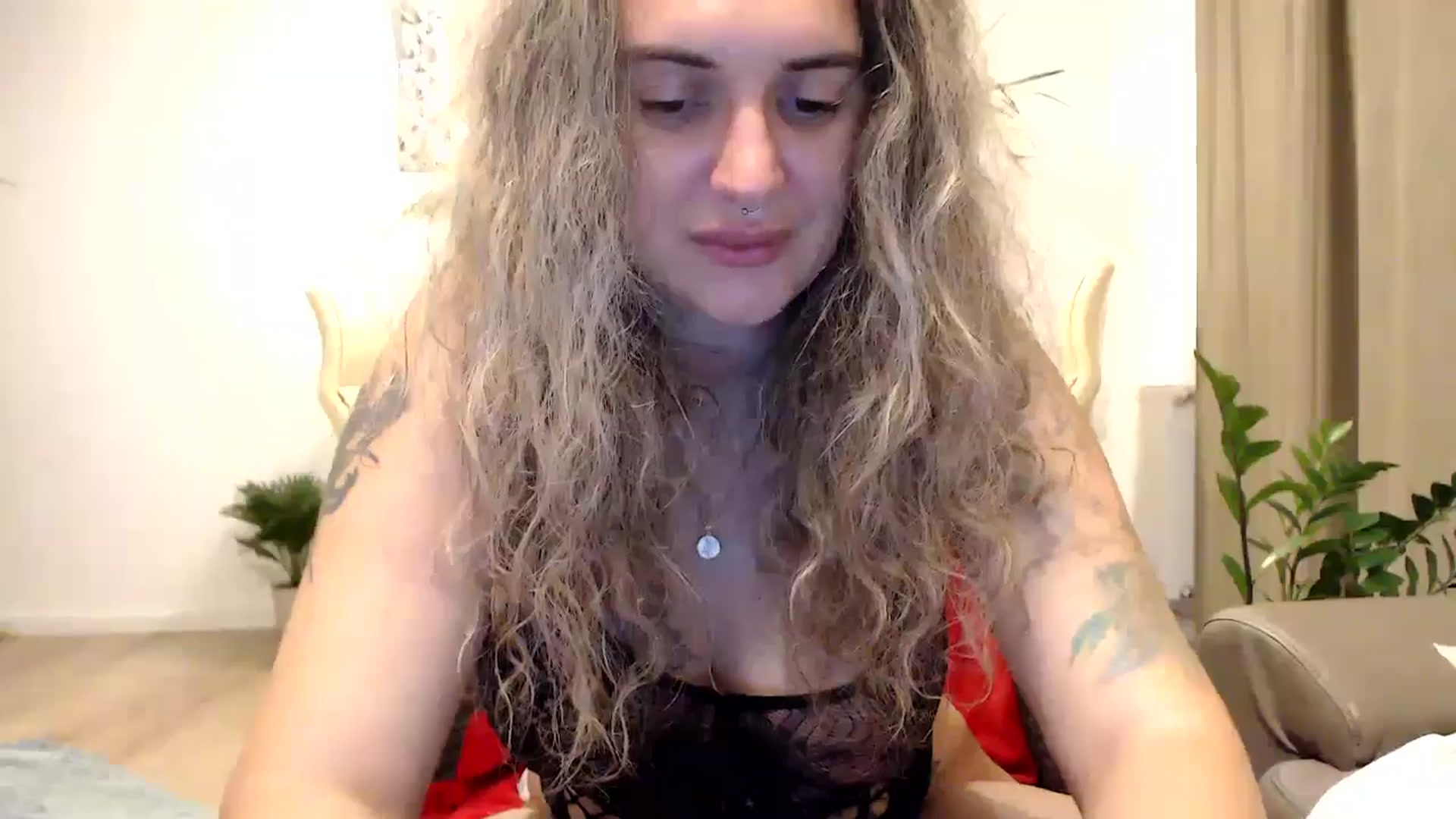 Gallery image thumbnail from MissDivinna's myfreecams stream on, 08/21/2024, 01:27 image 8 of 20