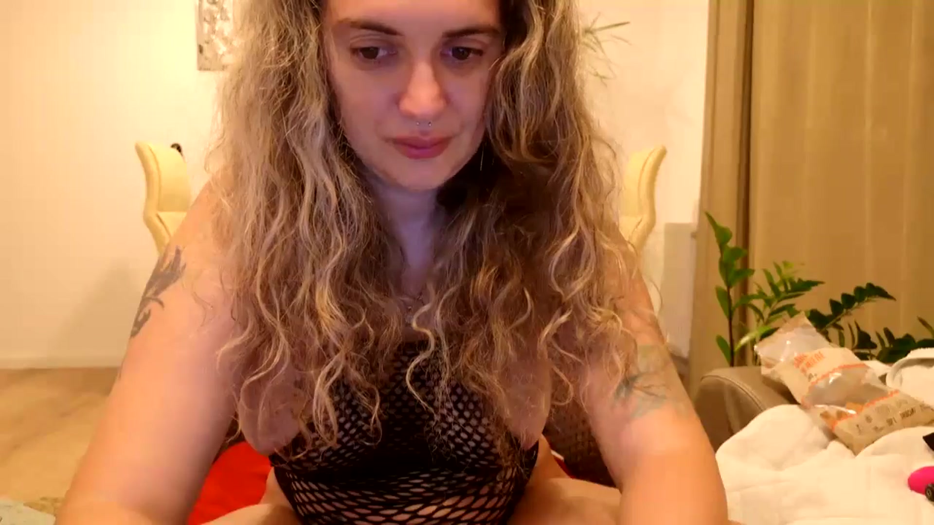 Gallery image thumbnail from MissDivinna's myfreecams stream on, 08/22/2024, 02:02 image 4 of 20