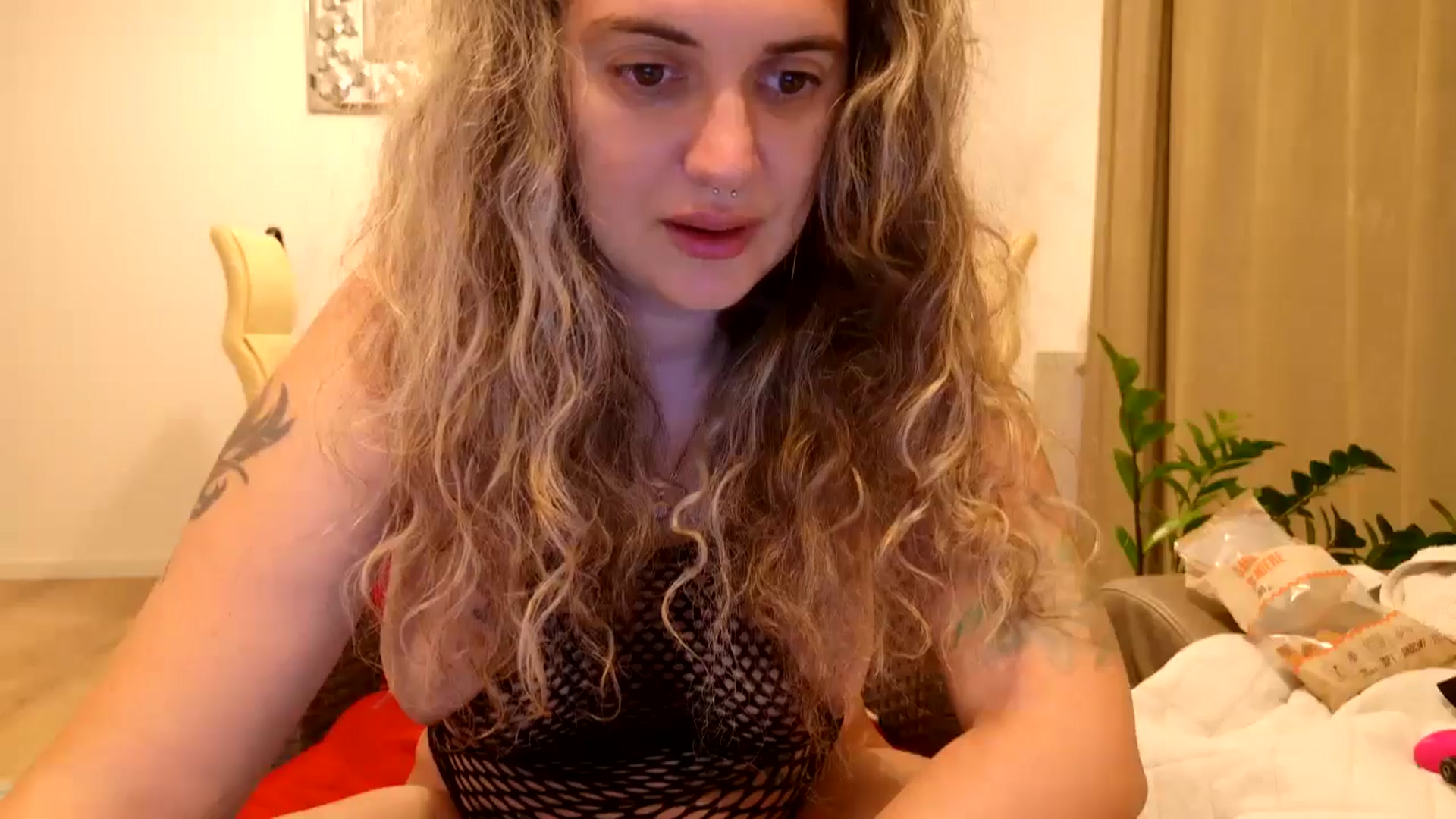 Gallery image thumbnail from MissDivinna's myfreecams stream on, 08/22/2024, 02:02 image 3 of 20