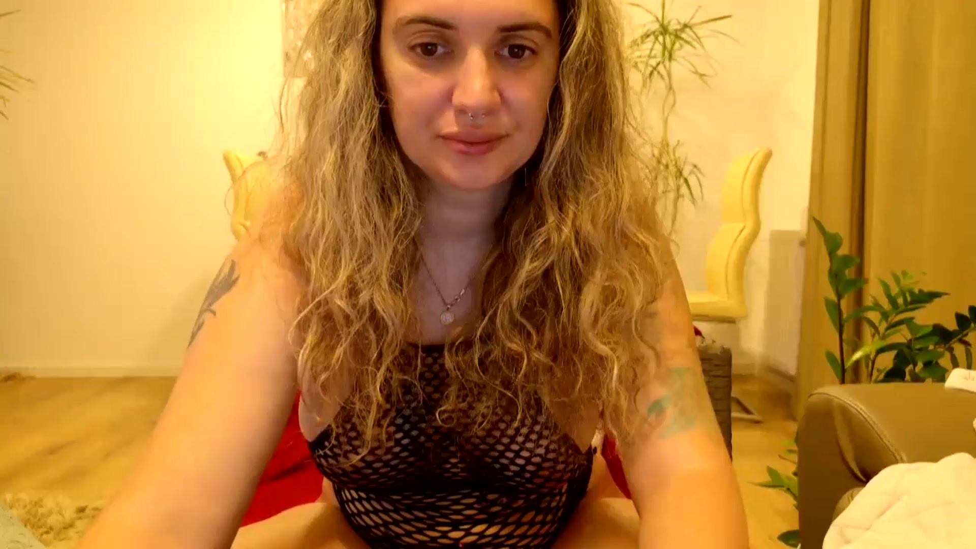 Gallery image thumbnail from MissDivinna's myfreecams stream on, 08/22/2024, 03:54 image 11 of 20