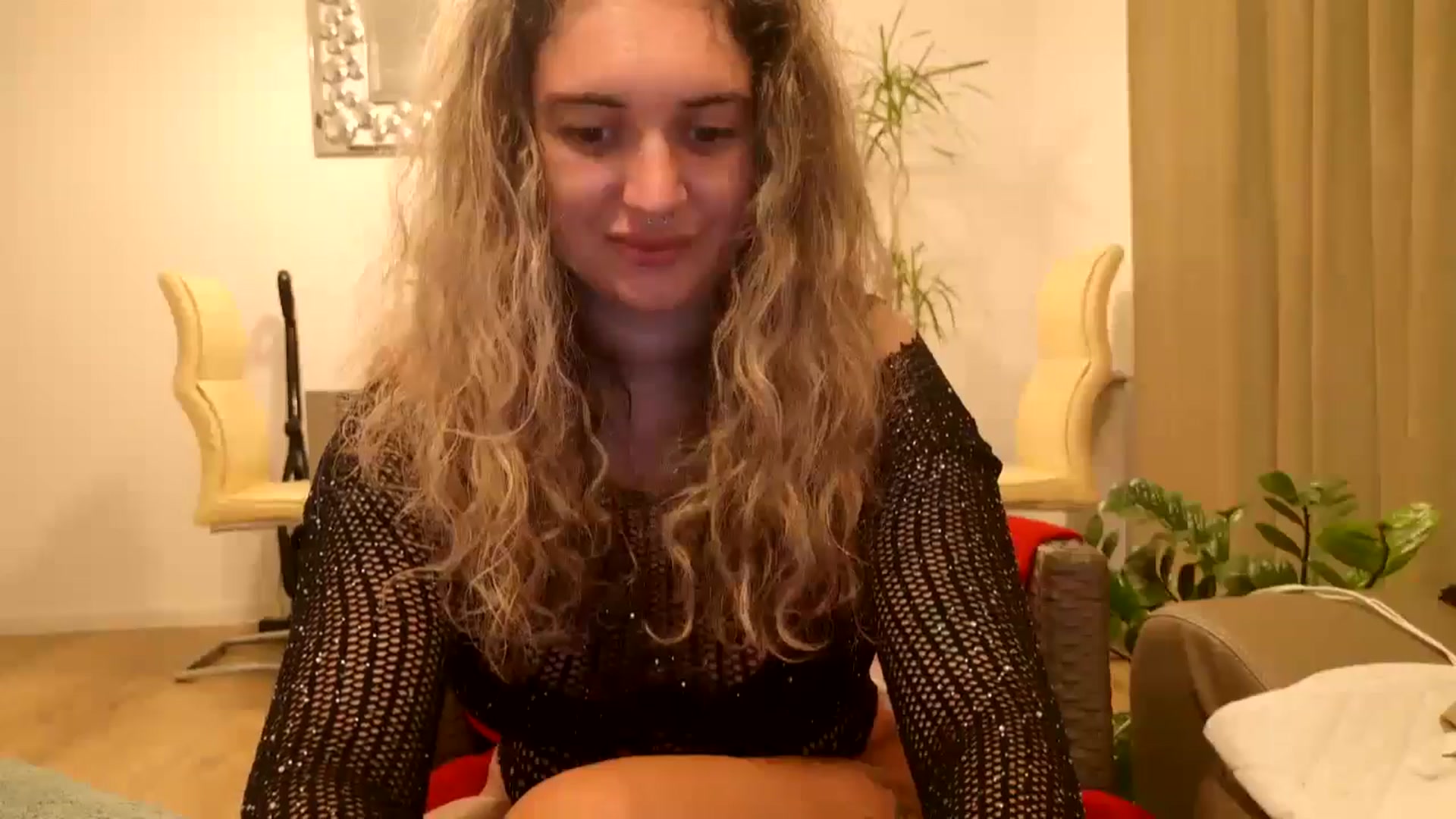 Gallery image thumbnail from MissDivinna's myfreecams stream on, 09/07/2024, 22:35 image 5 of 20