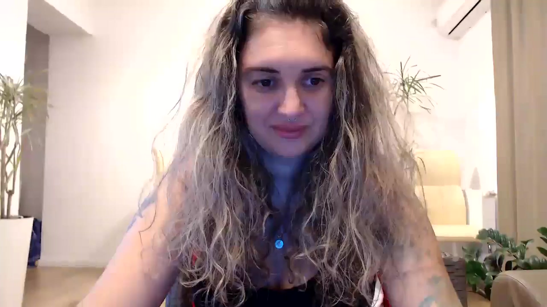 Gallery image thumbnail from MissDivinna's myfreecams stream on, 09/09/2024, 21:18 image 4 of 20