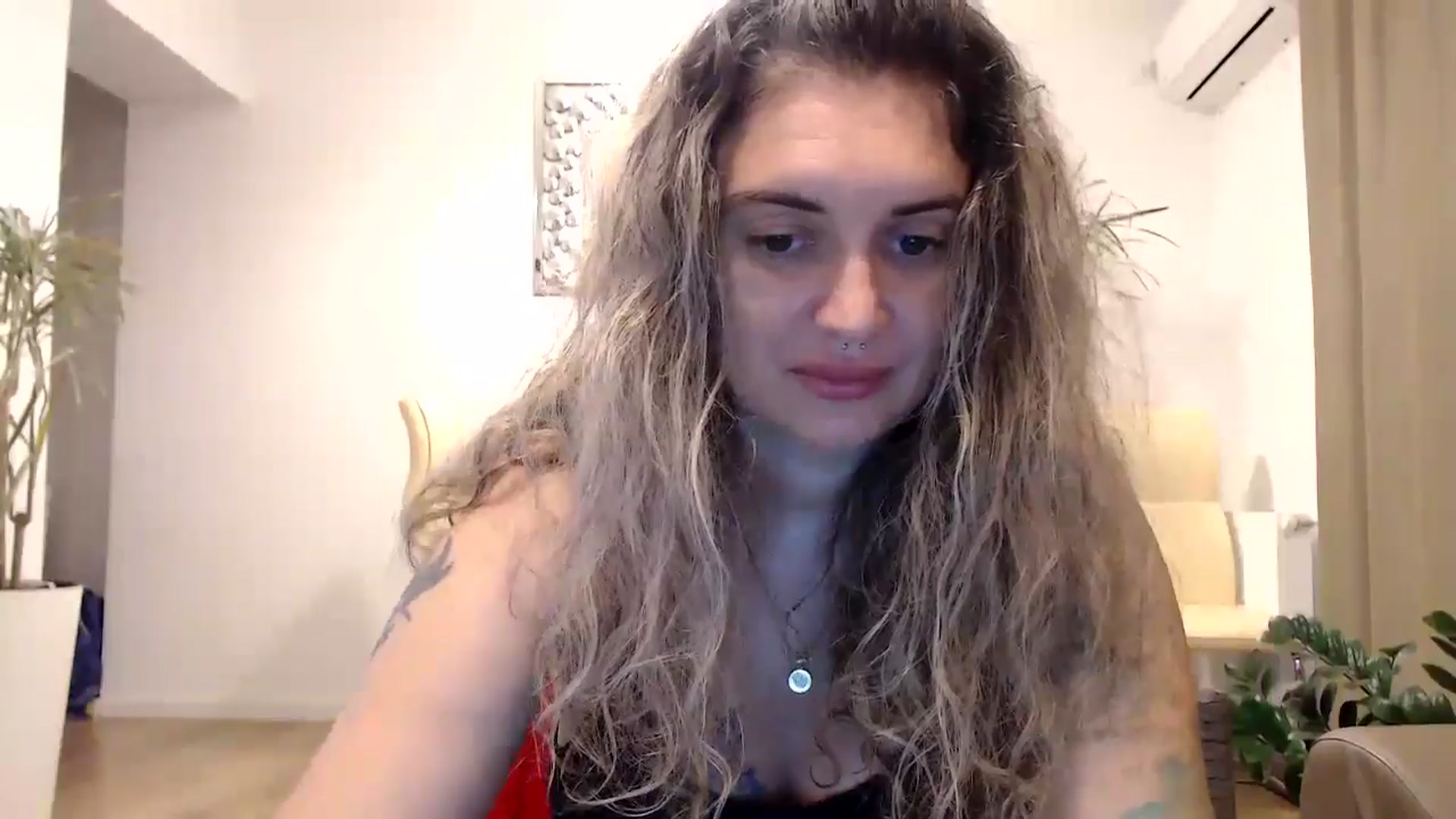 Gallery image thumbnail from MissDivinna's myfreecams stream on, 09/09/2024, 21:18 image 19 of 20