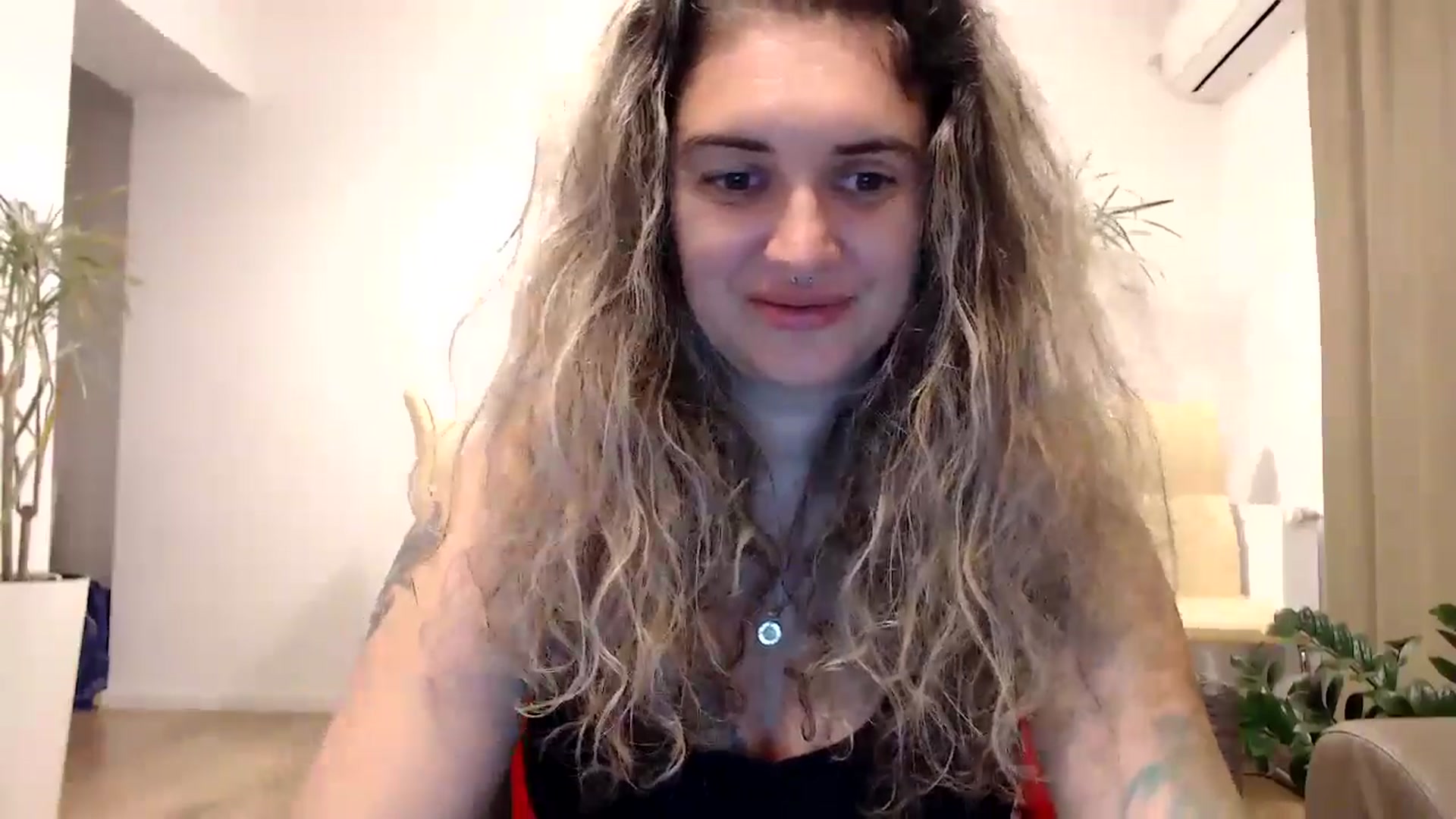 Gallery image thumbnail from MissDivinna's myfreecams stream on, 09/09/2024, 21:18 image 5 of 20