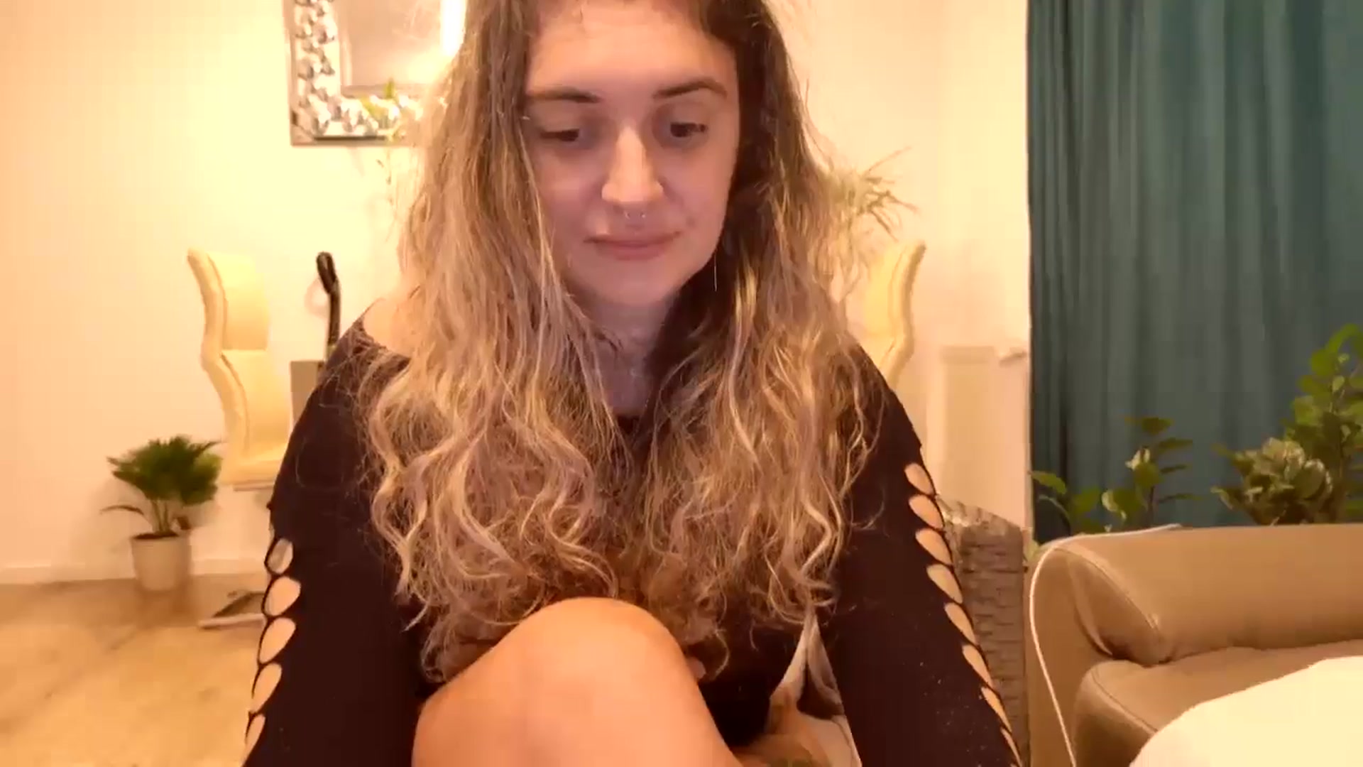 Gallery image thumbnail from MissDivinna's myfreecams stream on, 09/20/2024, 02:23 image 10 of 20