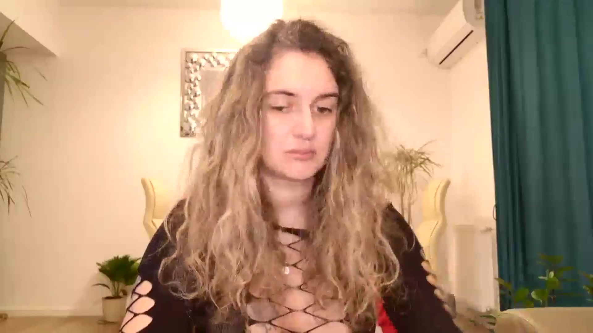Gallery image thumbnail from MissDivinna's myfreecams stream on, 09/30/2024, 22:47 image 11 of 20