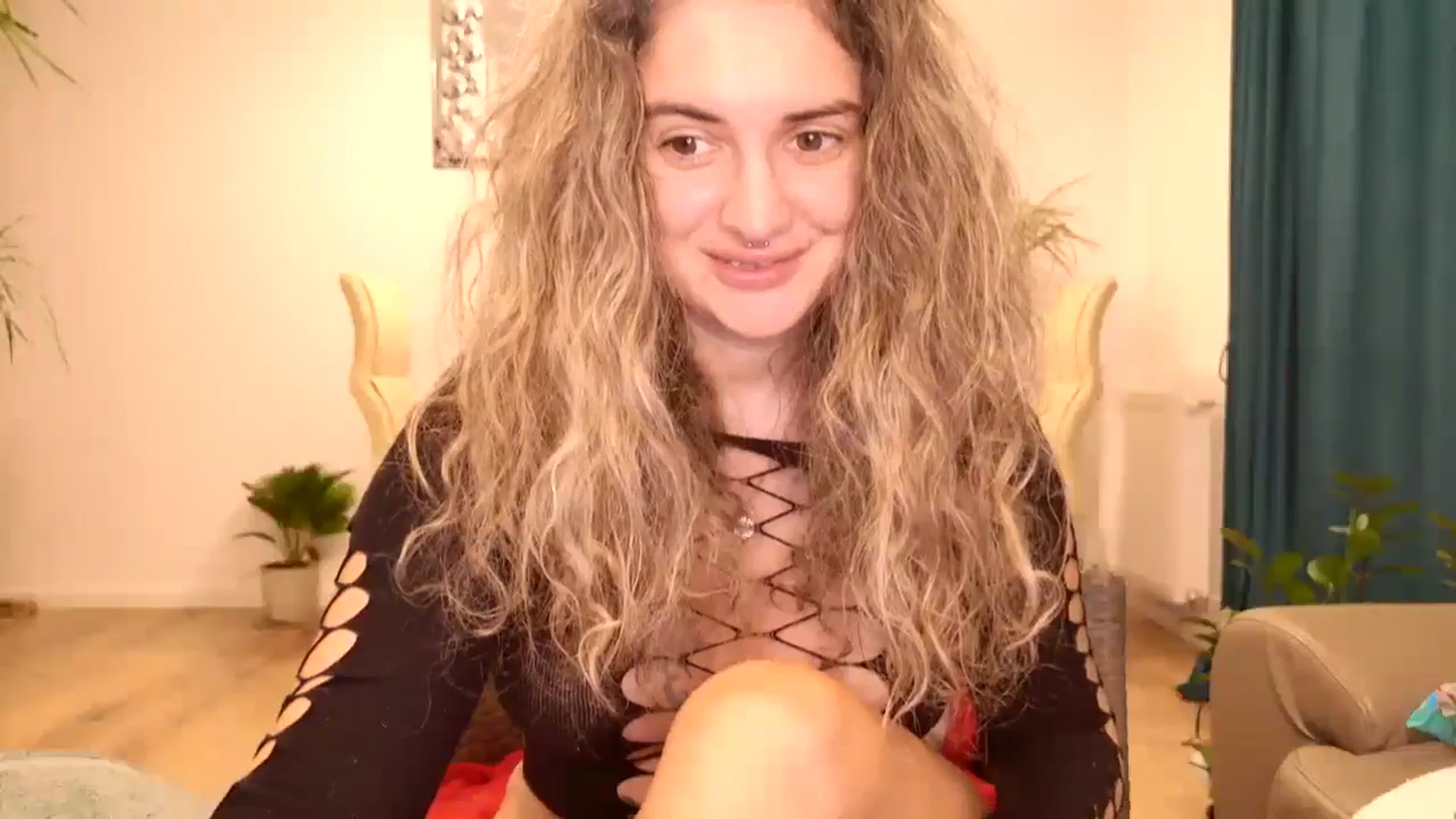 Gallery image thumbnail from MissDivinna's myfreecams stream on, 09/30/2024, 22:47 image 6 of 20