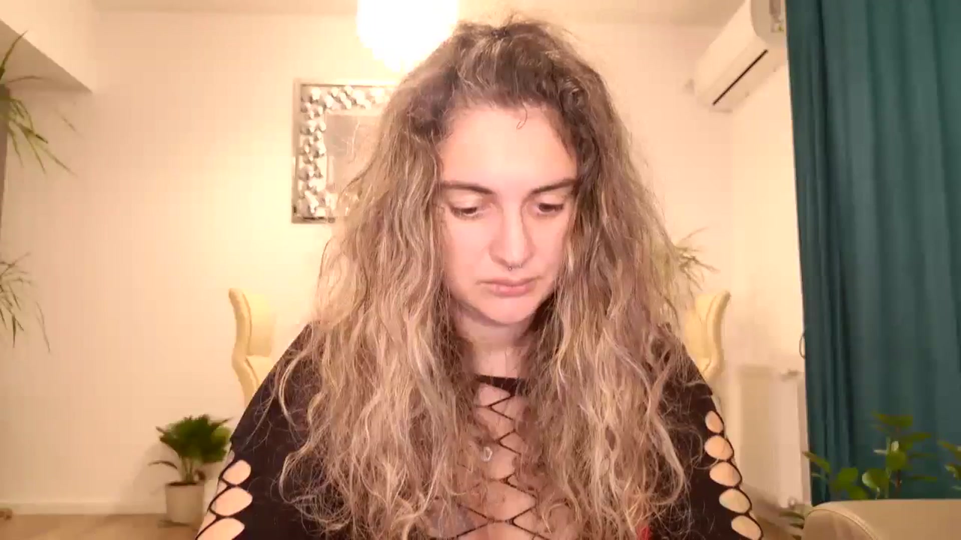Gallery image thumbnail from MissDivinna's myfreecams stream on, 09/30/2024, 22:47 image 13 of 20