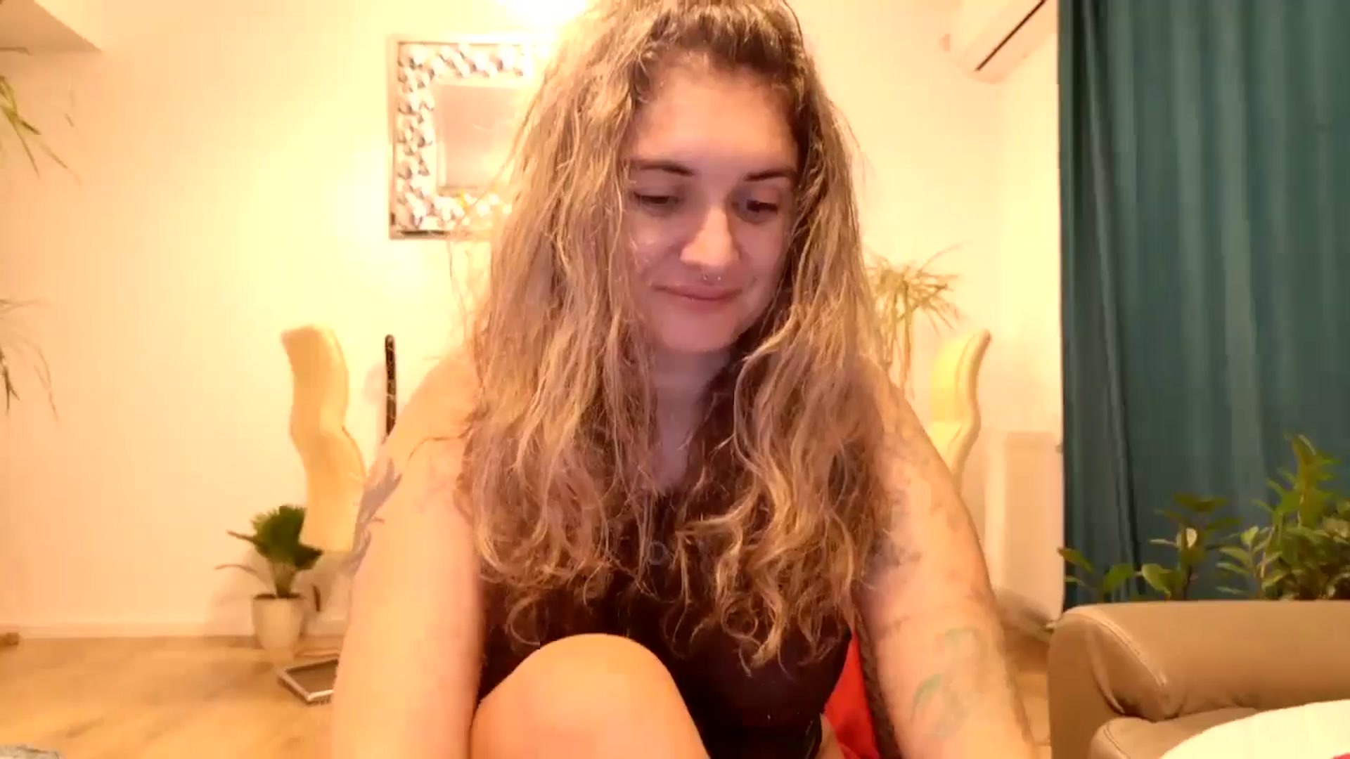Gallery image thumbnail from MissDivinna's myfreecams stream on, 10/15/2024, 01:19 image 20 of 20