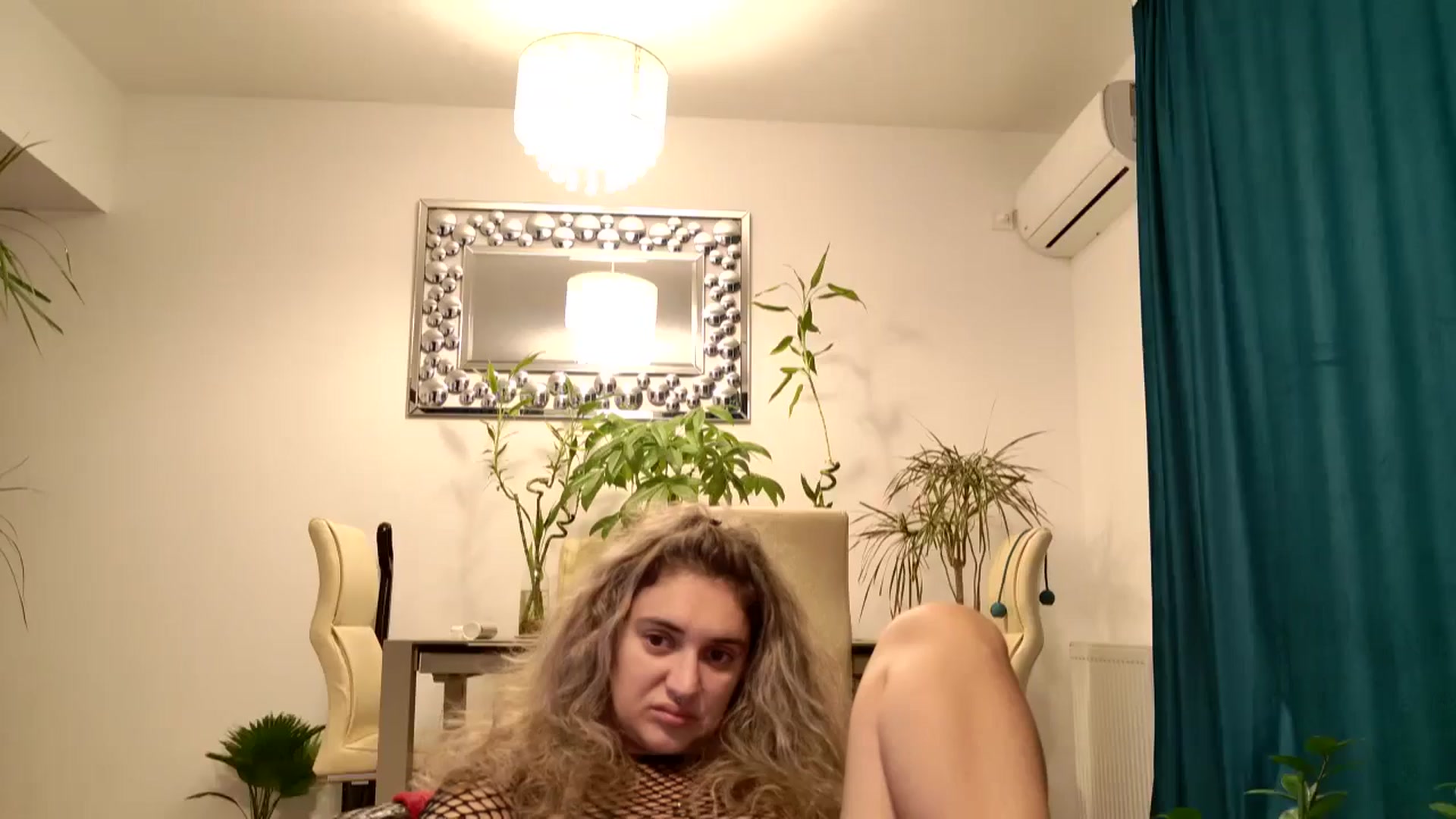 Gallery image thumbnail from MissDivinna's myfreecams stream on, 10/16/2024, 03:46 image 11 of 20