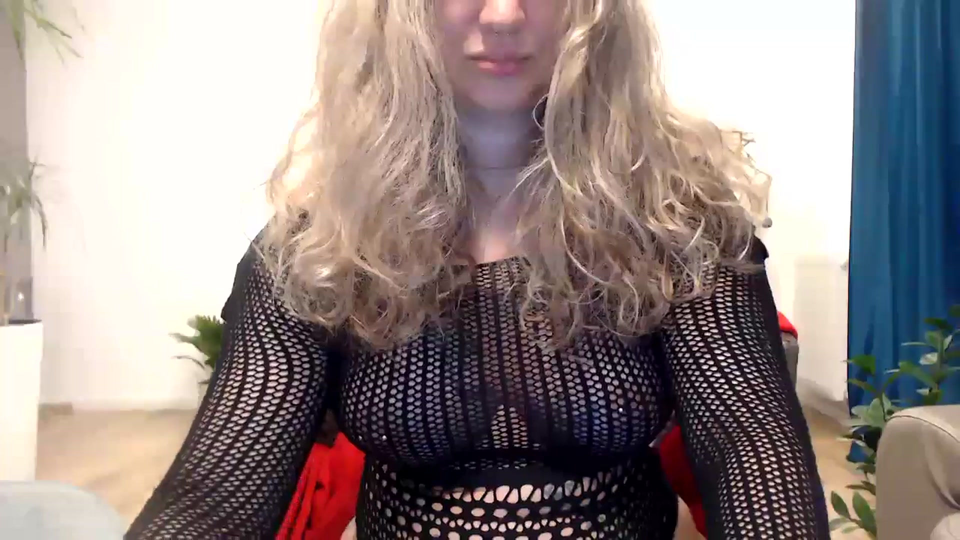 Gallery image thumbnail from MissDivinna's myfreecams stream on, 10/20/2024, 02:23 image 14 of 20
