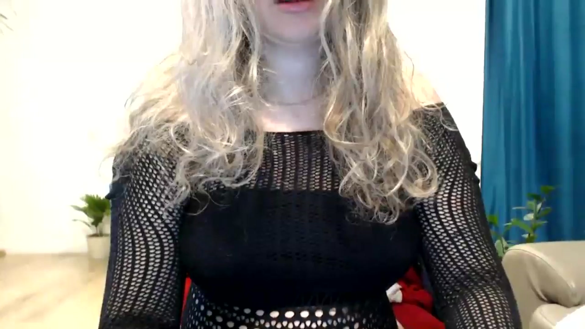 Gallery image thumbnail from MissDivinna's myfreecams stream on, 10/20/2024, 04:28 image 17 of 20