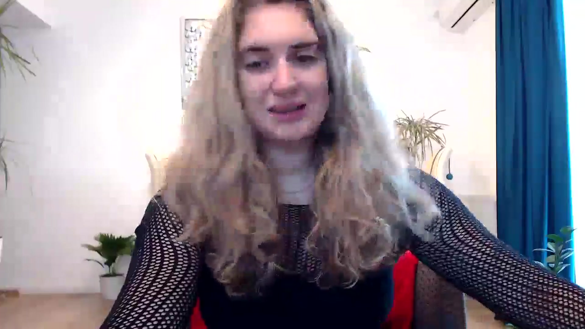 Gallery image thumbnail from MissDivinna's myfreecams stream on, 10/20/2024, 05:57 image 18 of 20