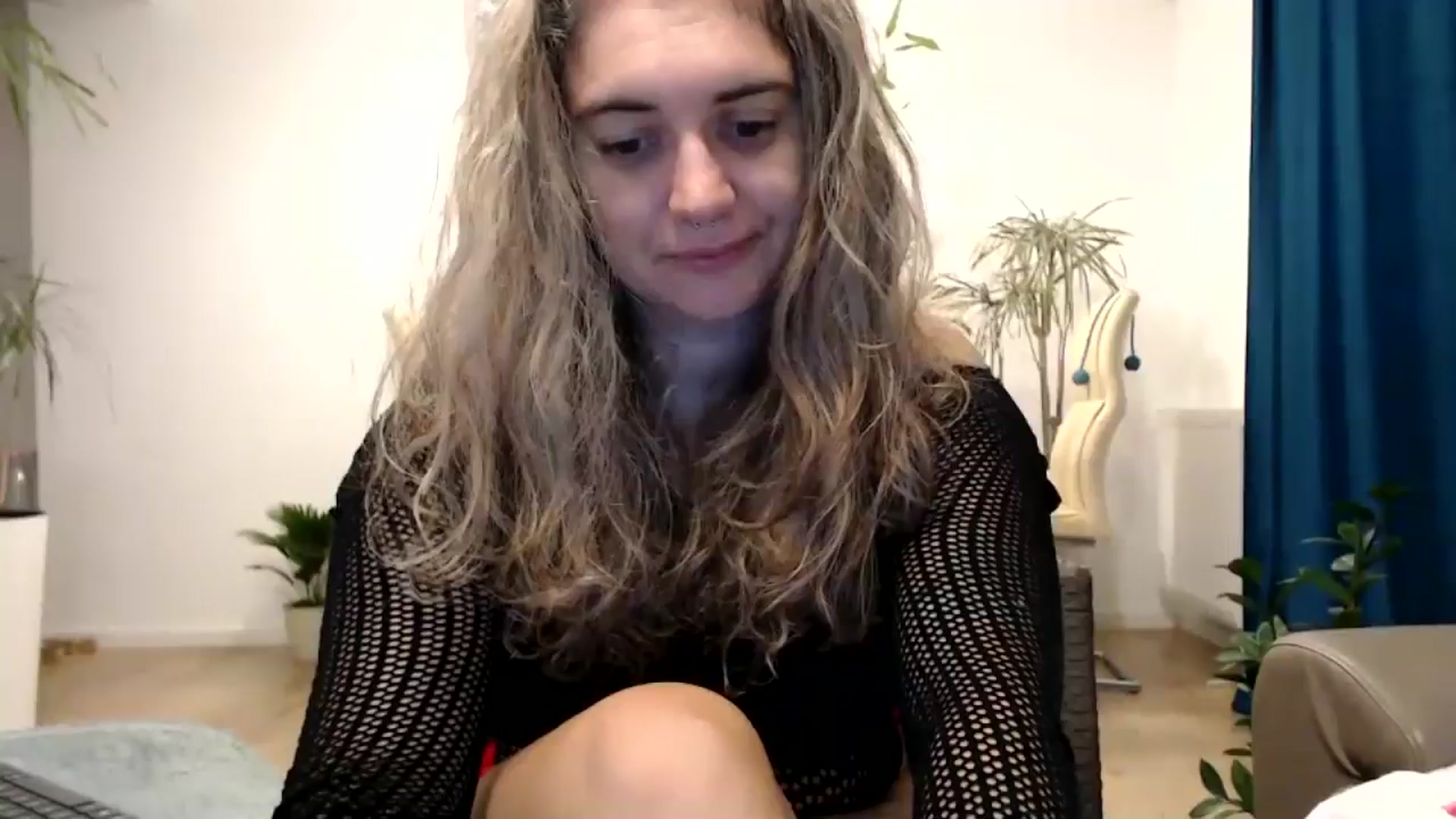 Gallery image thumbnail from MissDivinna's myfreecams stream on, 10/20/2024, 23:43 image 1 of 20
