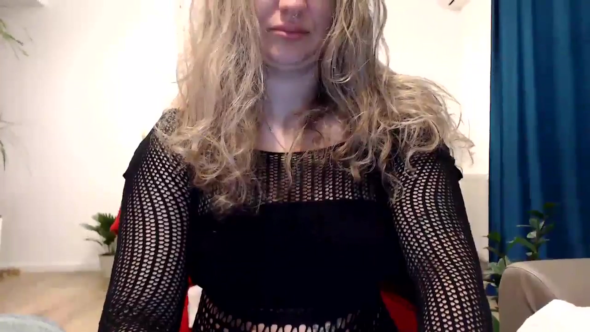 Gallery image thumbnail from MissDivinna's myfreecams stream on, 10/21/2024, 01:48 image 11 of 20