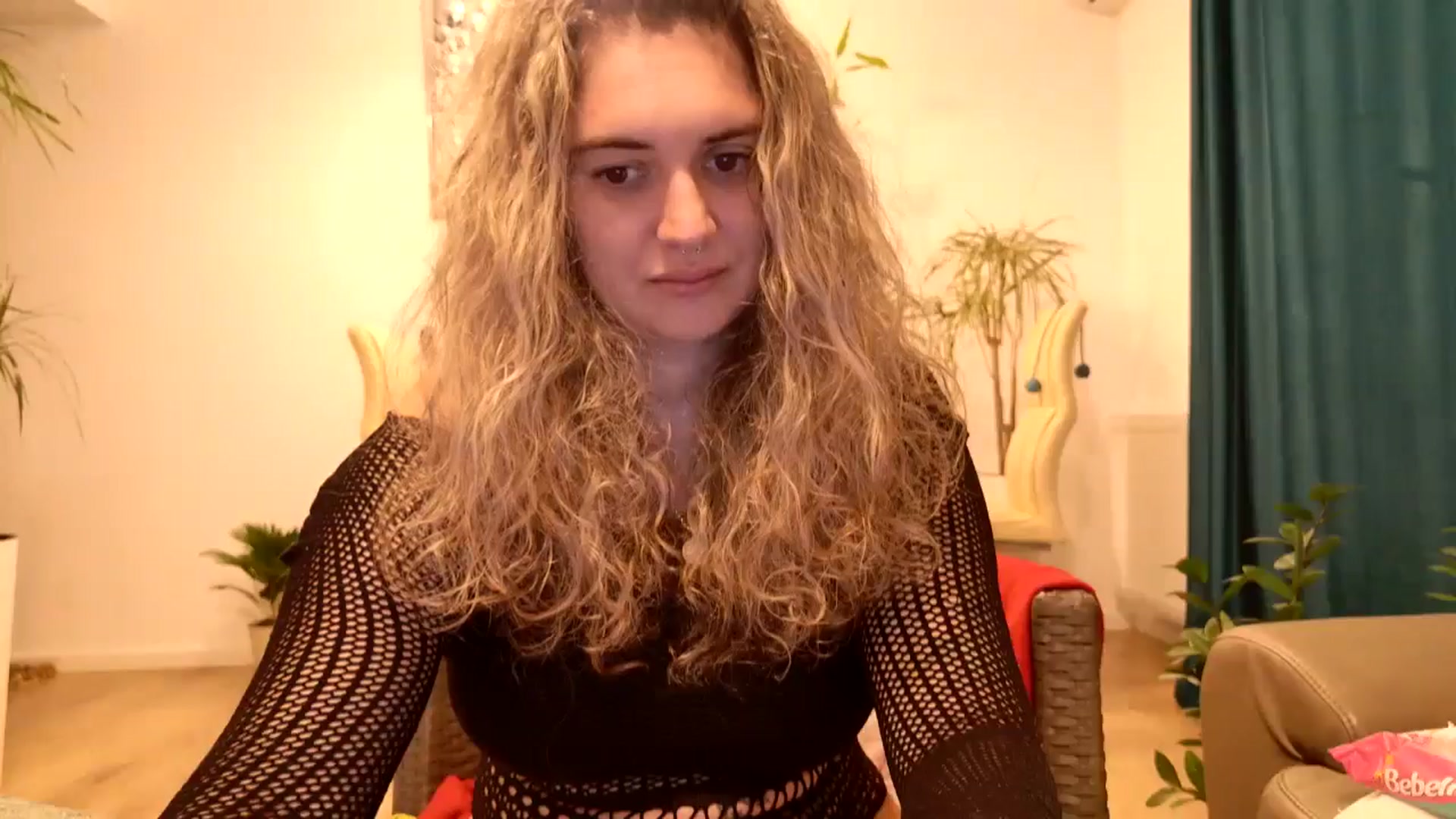 Gallery image thumbnail from MissDivinna's myfreecams stream on, 10/22/2024, 23:08 image 12 of 20