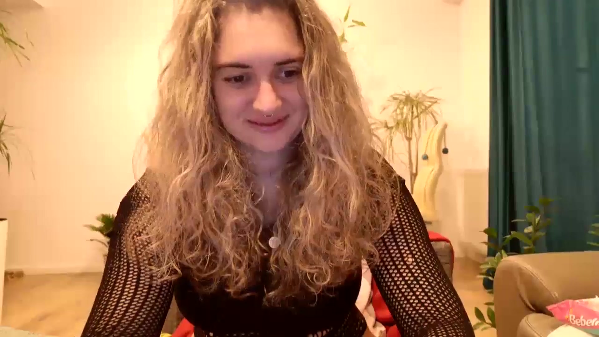 Gallery image thumbnail from MissDivinna's myfreecams stream on, 10/22/2024, 23:08 image 10 of 20