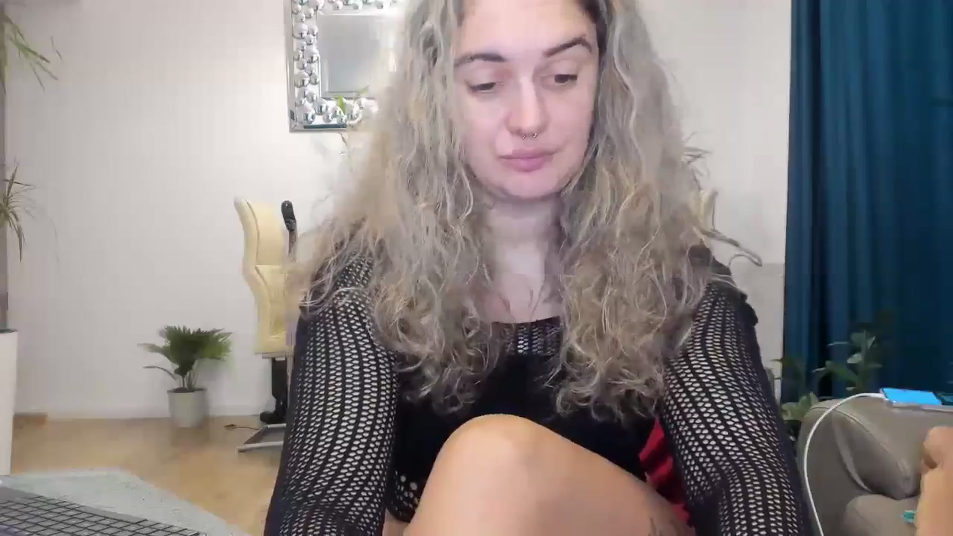 Gallery image thumbnail from MissDivinna's myfreecams stream on, 10/23/2024, 05:48 image 3 of 20