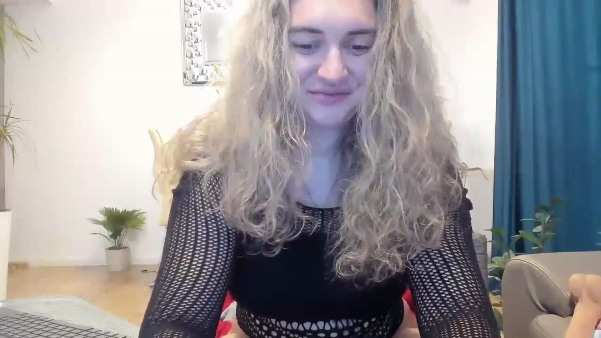 Gallery image thumbnail from MissDivinna's myfreecams stream on, 10/23/2024, 05:48 image 6 of 20
