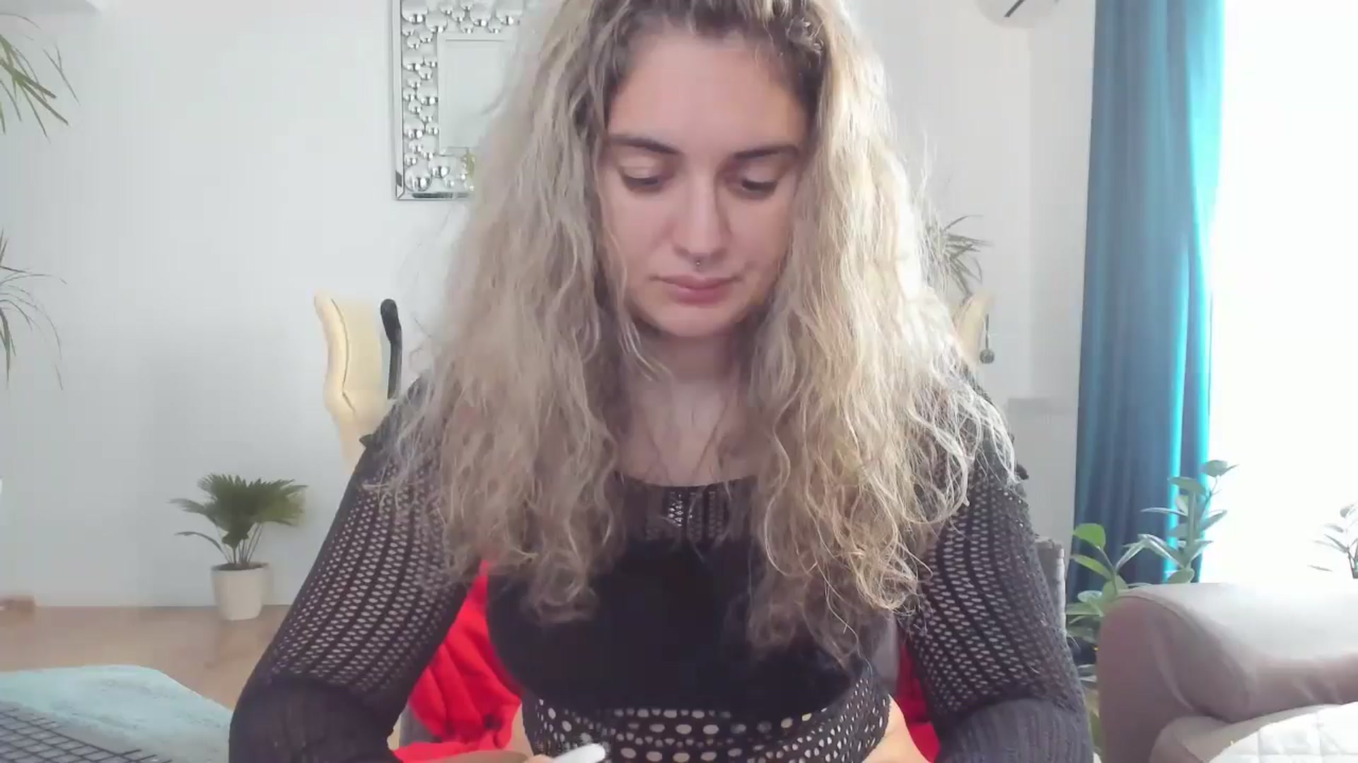 Gallery image thumbnail from MissDivinna's myfreecams stream on, 10/23/2024, 06:48 image 11 of 20