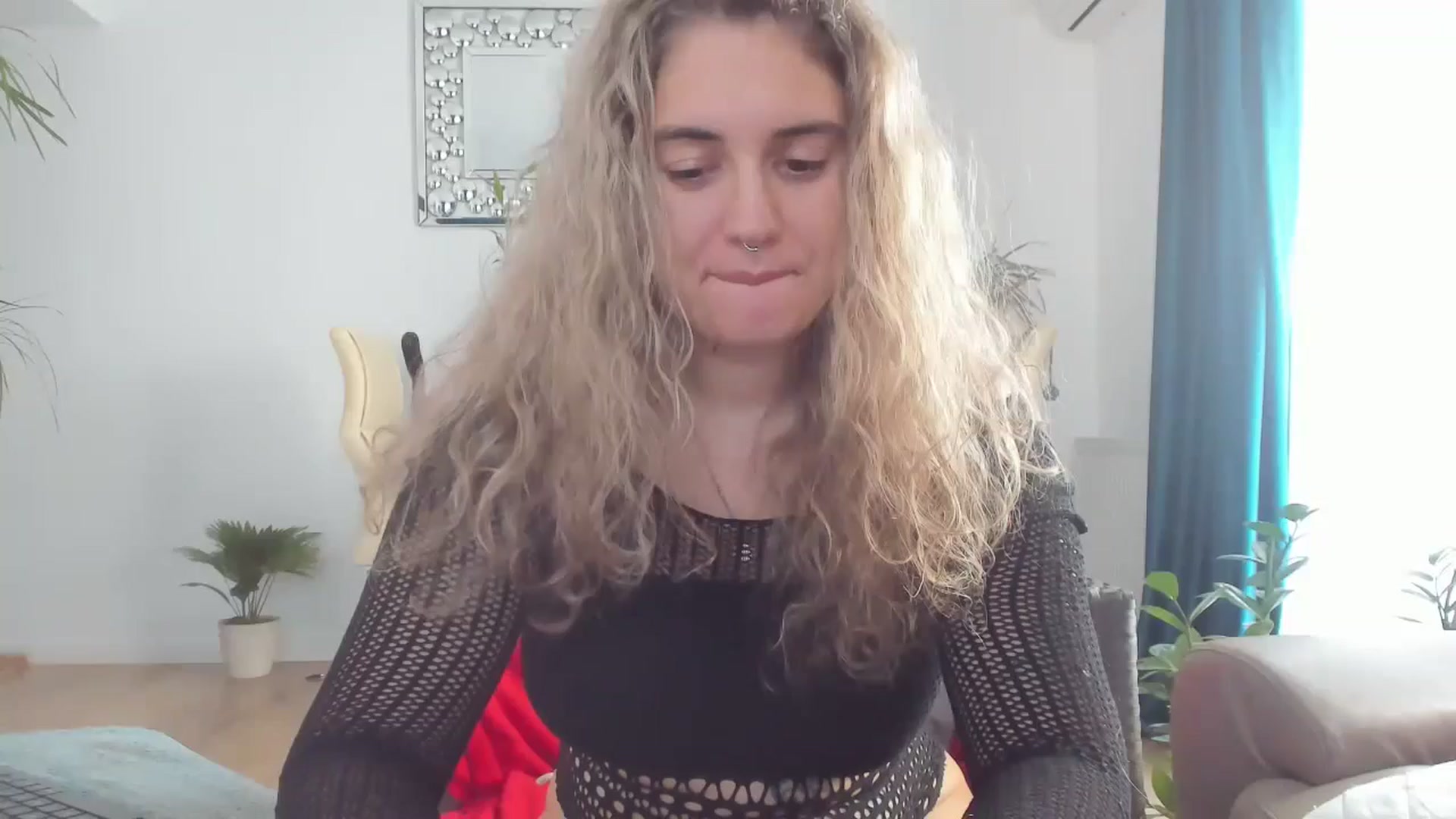 Gallery image thumbnail from MissDivinna's myfreecams stream on, 10/23/2024, 06:48 image 18 of 20
