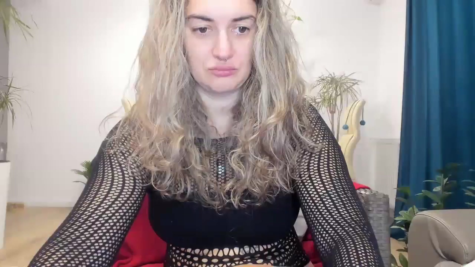 Gallery image thumbnail from MissDivinna's myfreecams stream on, 10/23/2024, 22:40 image 1 of 20