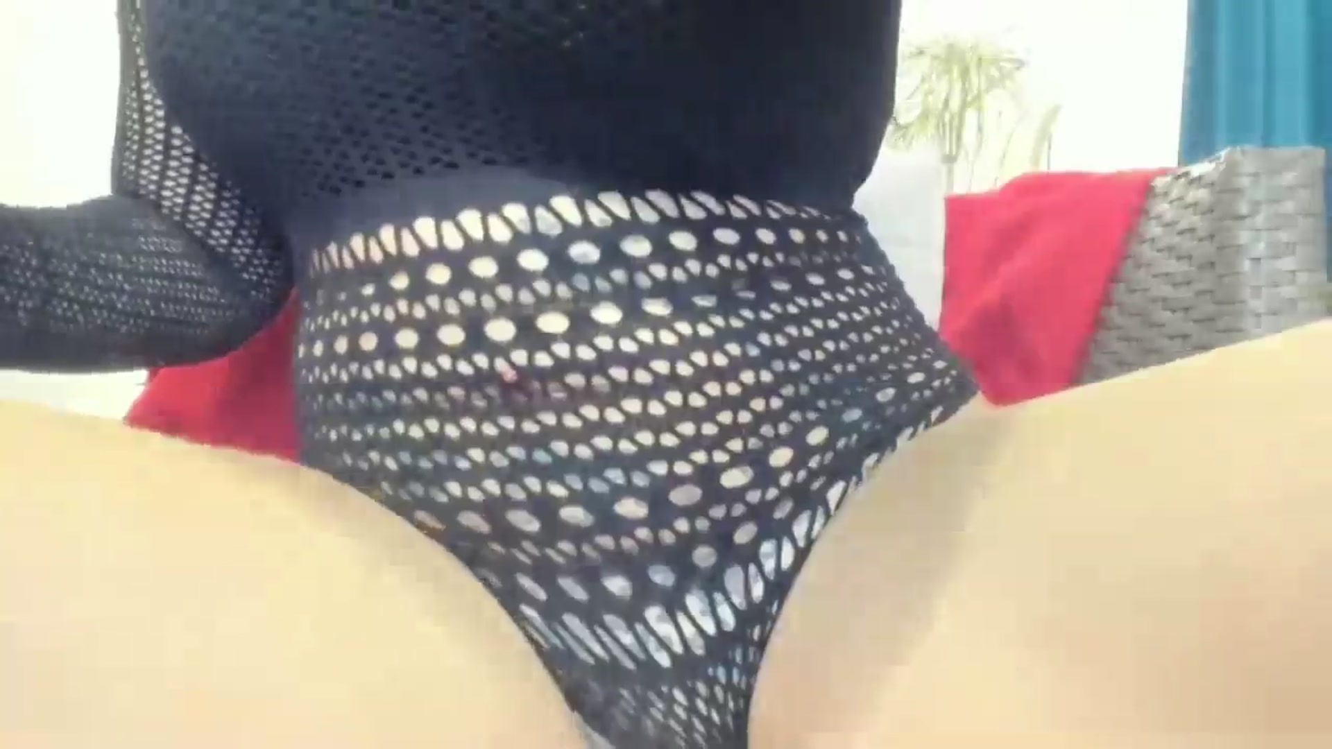 Gallery image thumbnail from MissDivinna's myfreecams stream on, 10/23/2024, 22:40 image 3 of 20