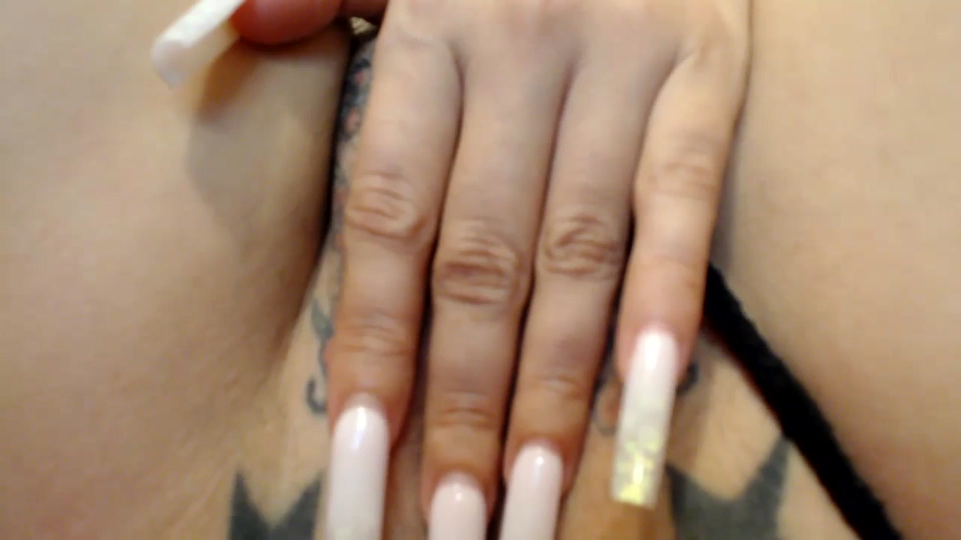 Gallery image thumbnail from MissDivinna's myfreecams stream on, 11/09/2024, 01:57 image 15 of 20