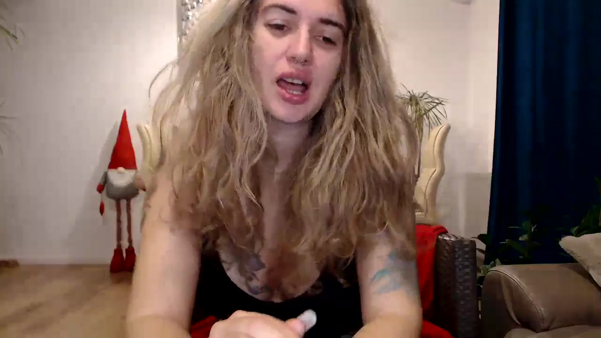 Gallery image thumbnail from MissDivinna's myfreecams stream on, 11/11/2024, 24:00 image 20 of 20
