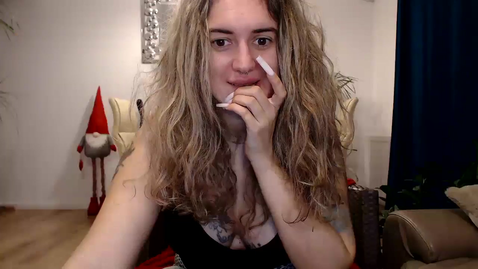 Gallery image thumbnail from MissDivinna's myfreecams stream on, 11/11/2024, 24:00 image 5 of 20
