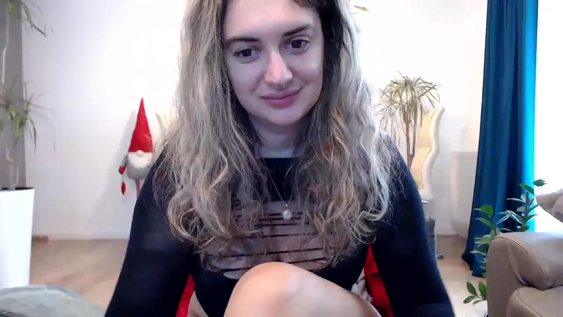 Gallery image thumbnail from MissDivinna's myfreecams stream on, 11/20/2024, 07:46 image 1 of 20