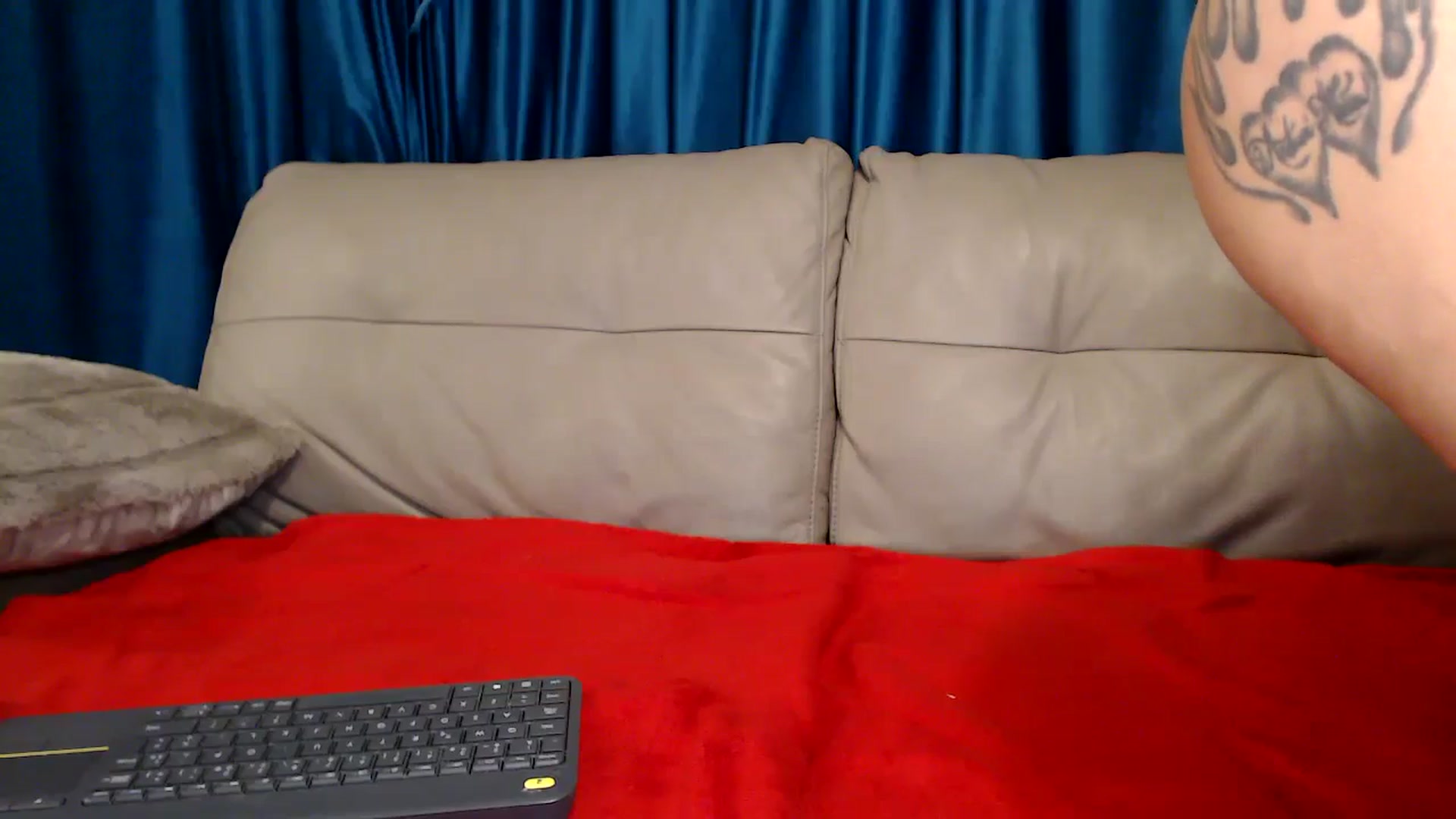 Gallery image thumbnail from MissDivinna's myfreecams stream on, 11/21/2024, 02:51 image 10 of 20