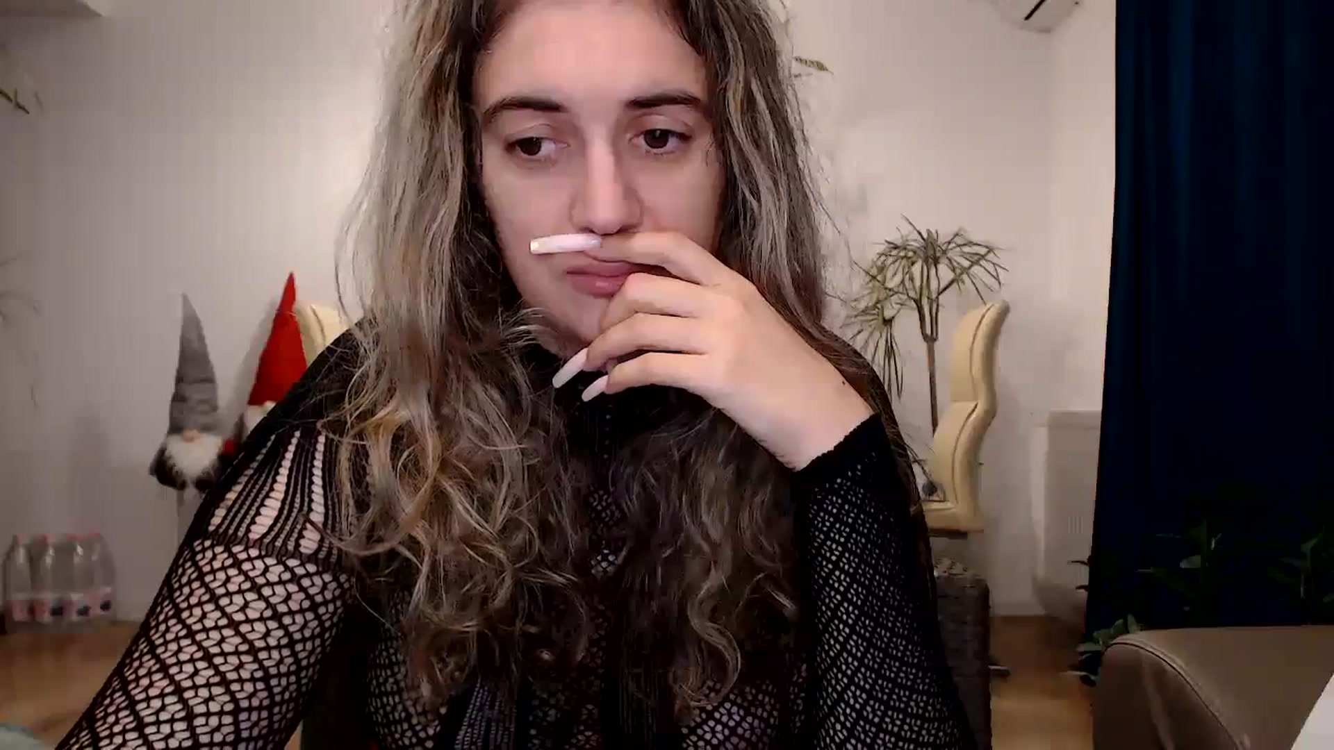 Gallery image thumbnail from MissDivinna's myfreecams stream on, 11/24/2024, 02:28 image 5 of 20
