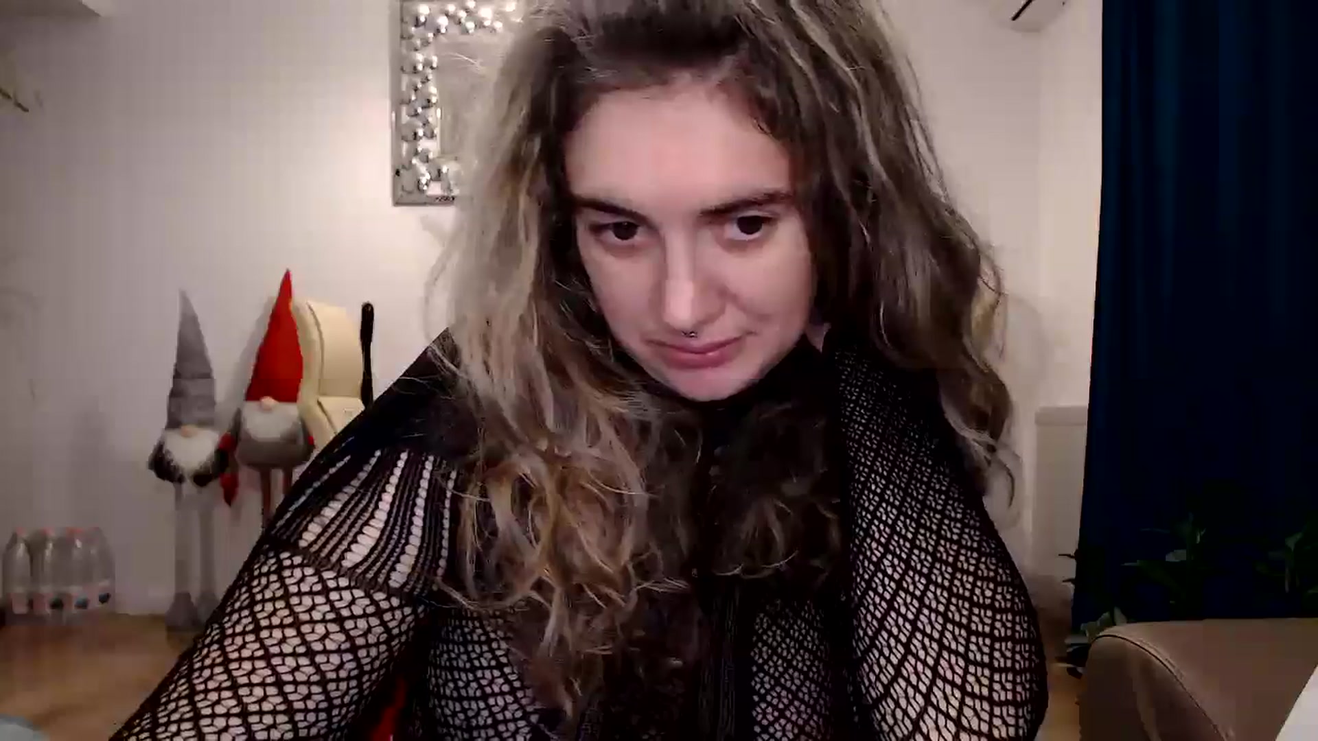 Gallery image thumbnail from MissDivinna's myfreecams stream on, 11/24/2024, 02:28 image 8 of 20