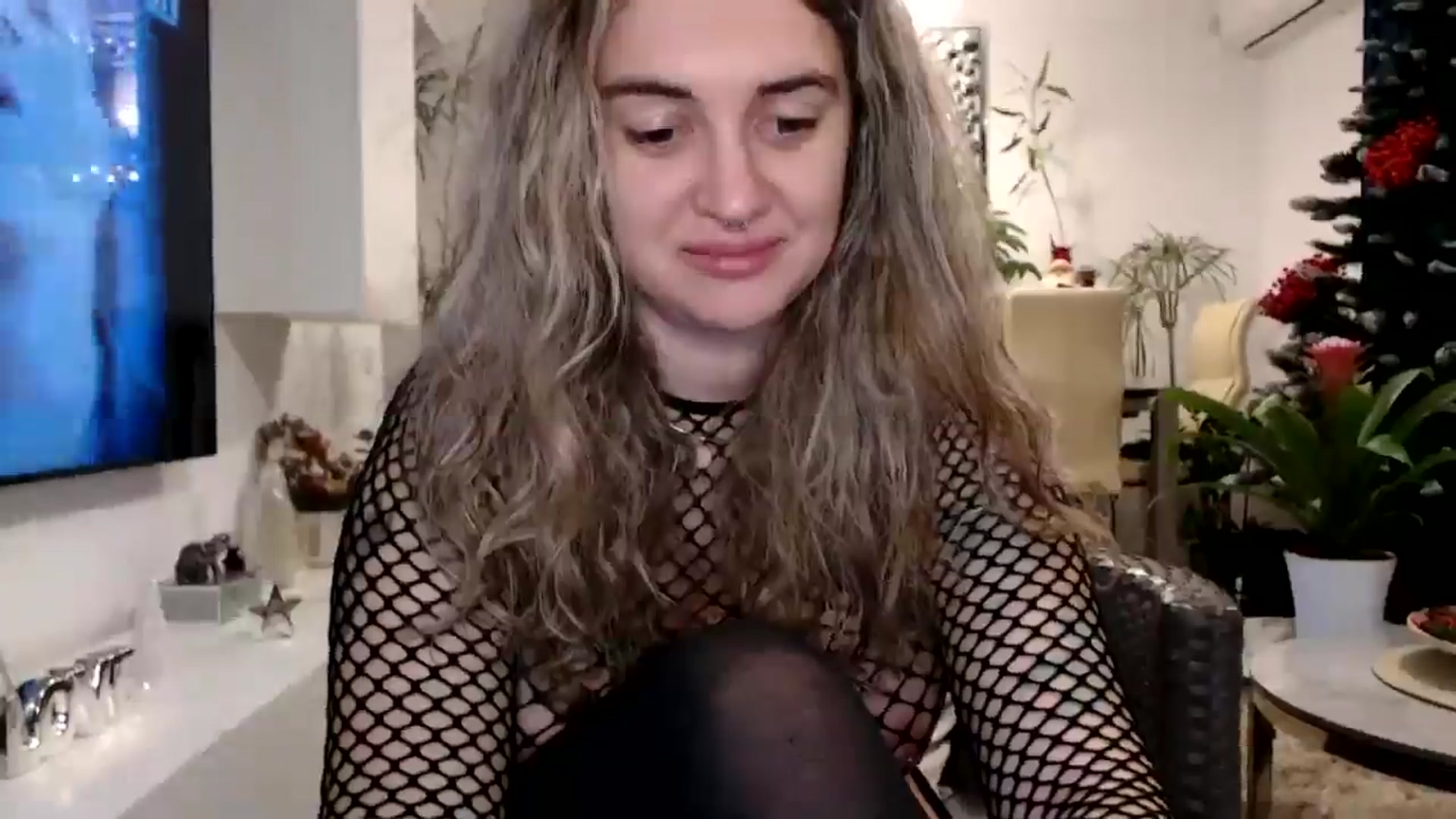 Gallery image thumbnail from MissDivinna's myfreecams stream on, 11/28/2024, 20:41 image 10 of 20