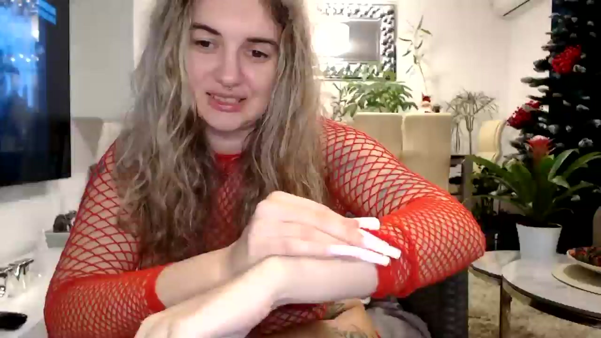 Gallery image thumbnail from MissDivinna's myfreecams stream on, 11/29/2024, 03:33 image 14 of 20
