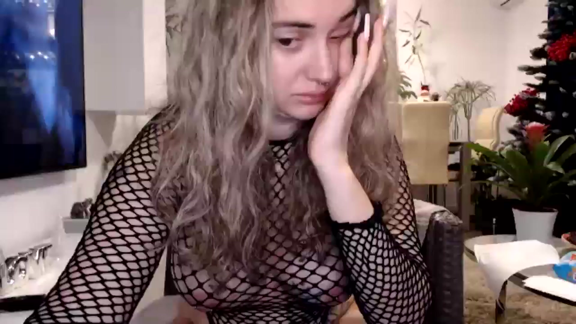 Gallery image thumbnail from MissDivinna's myfreecams stream on, 11/29/2024, 03:33 image 1 of 20