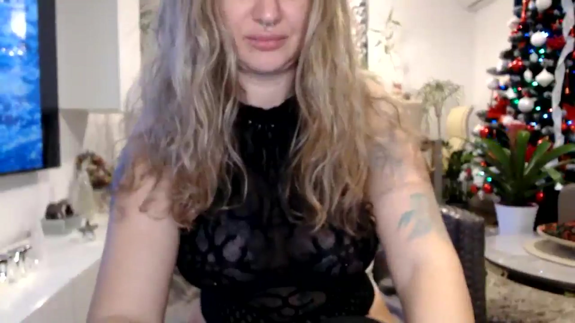 Gallery image thumbnail from MissDivinna's myfreecams stream on, 11/29/2024, 21:54 image 20 of 20
