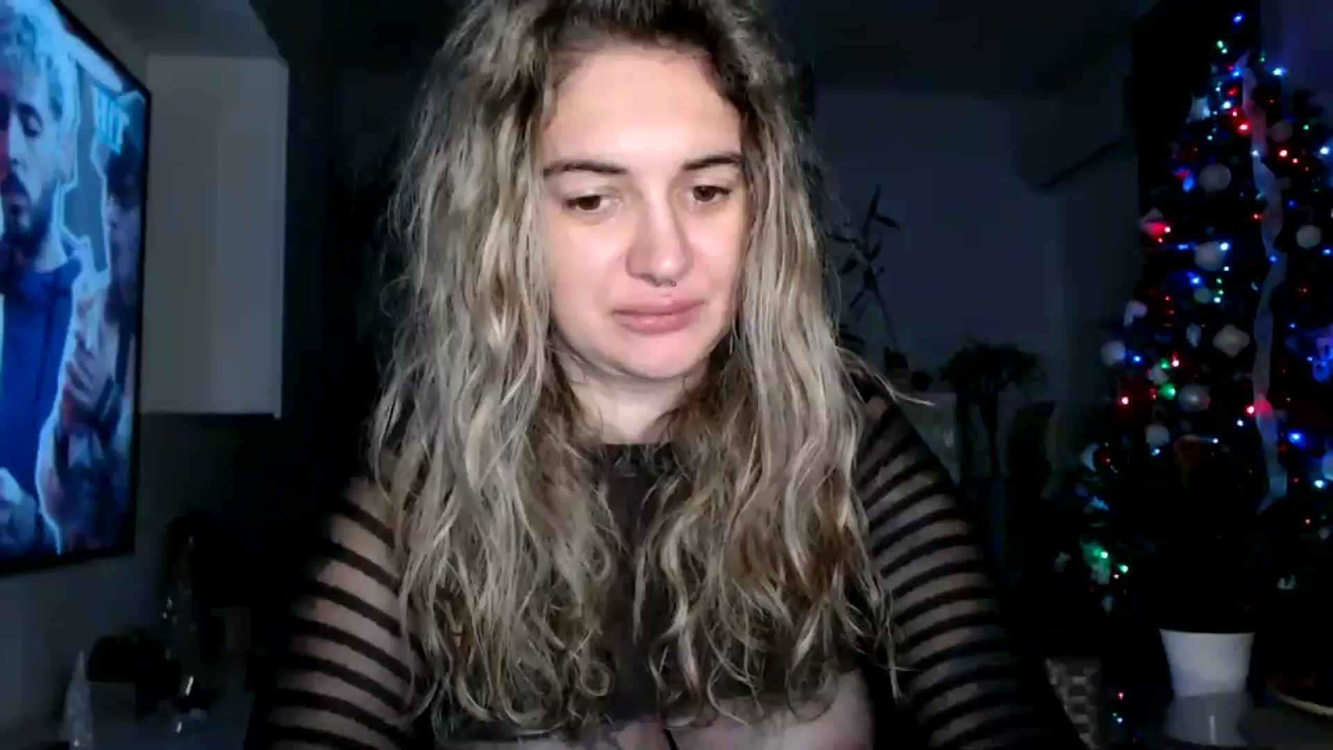 Gallery image thumbnail from MissDivinna's myfreecams stream on, 12/01/2024, 24:01 image 1 of 20